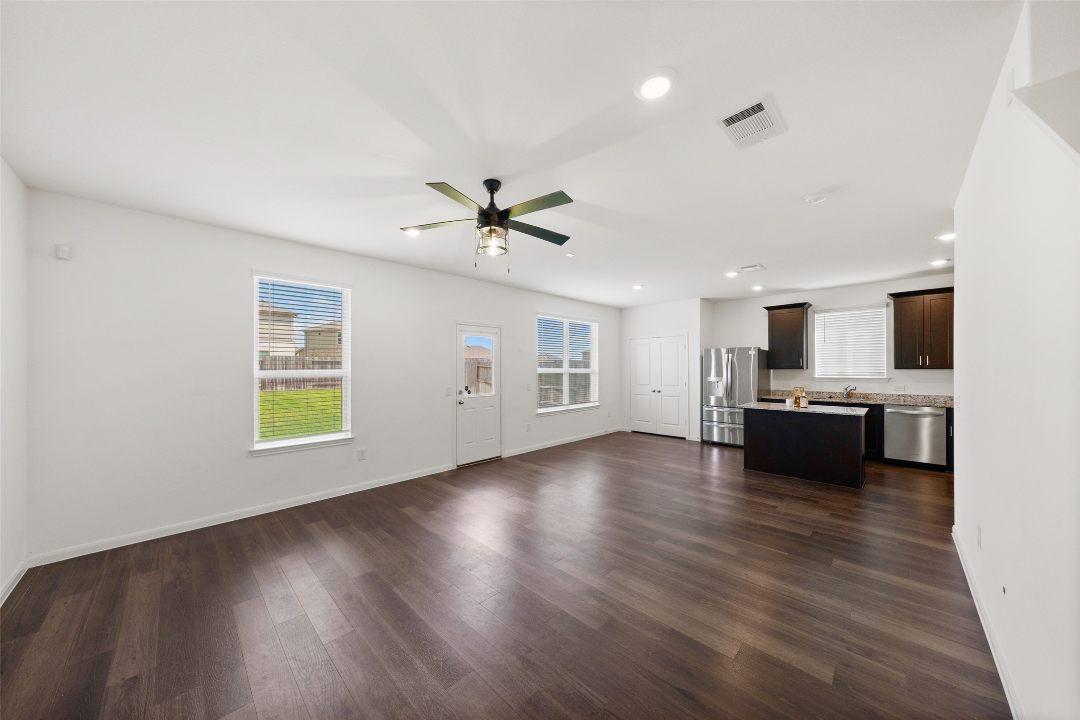 8218 Star Terrace Drive Property Photo 11