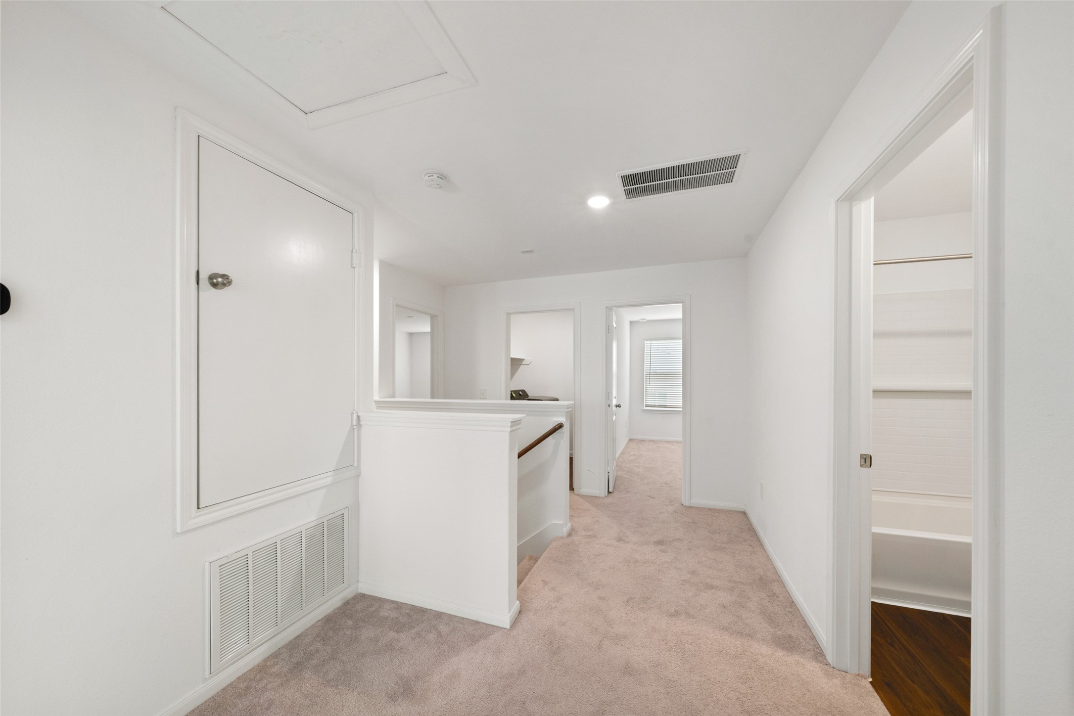 8218 Star Terrace Drive Property Photo 17