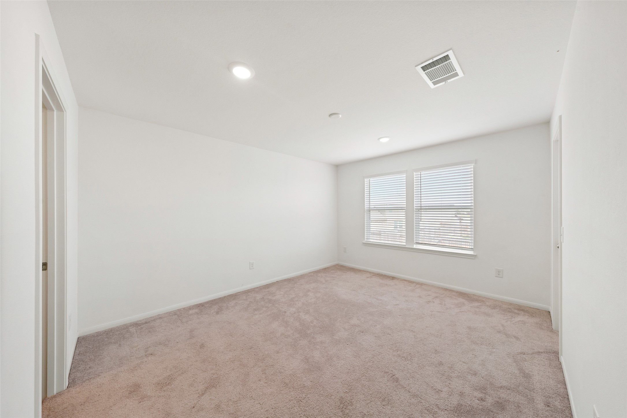 8218 Star Terrace Drive Property Photo 19