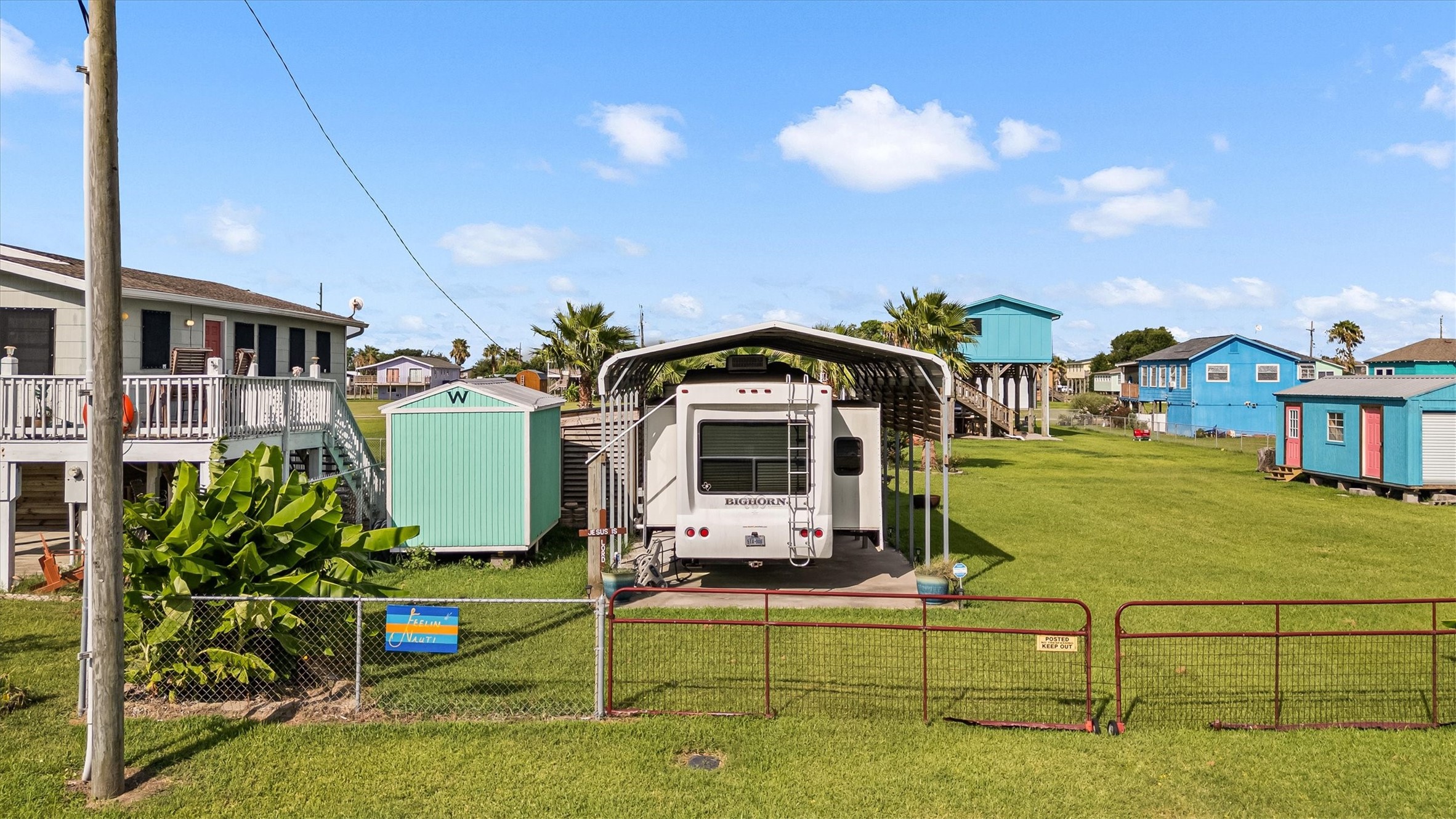 1061 East Road Property Photo 2