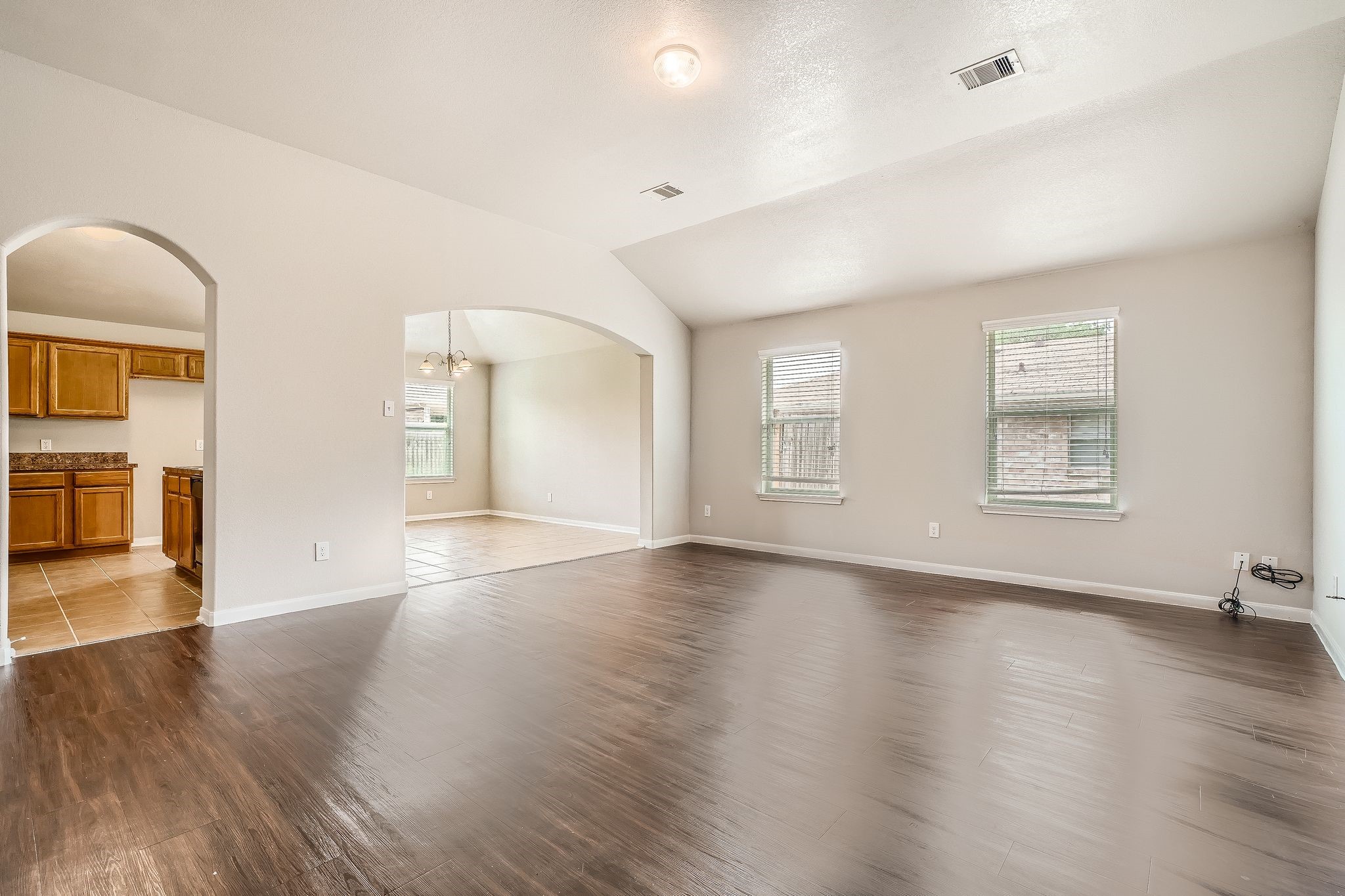 430 Vane Way Property Photo 2