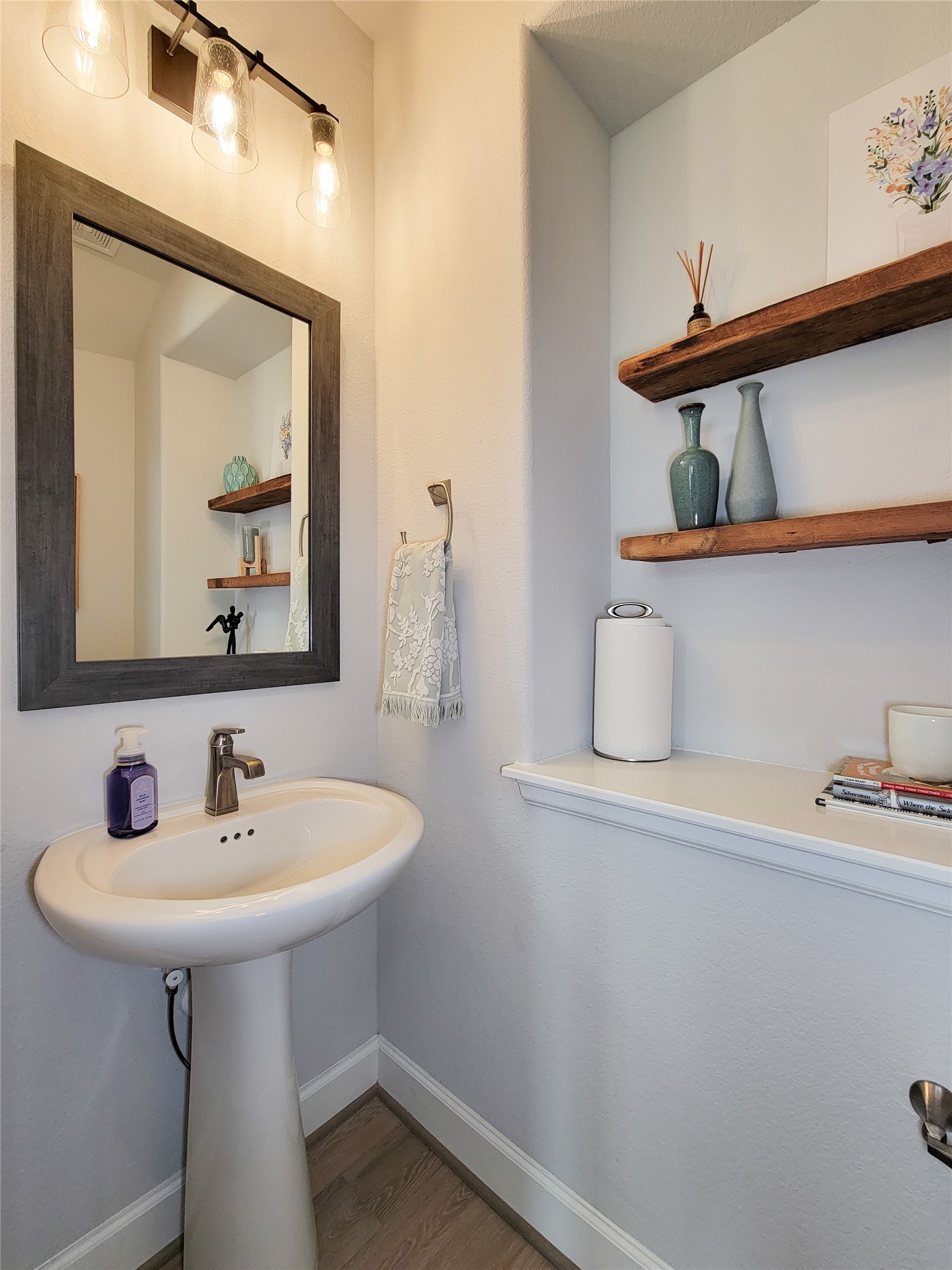 7519 Blue Finch Lane Property Photo 22