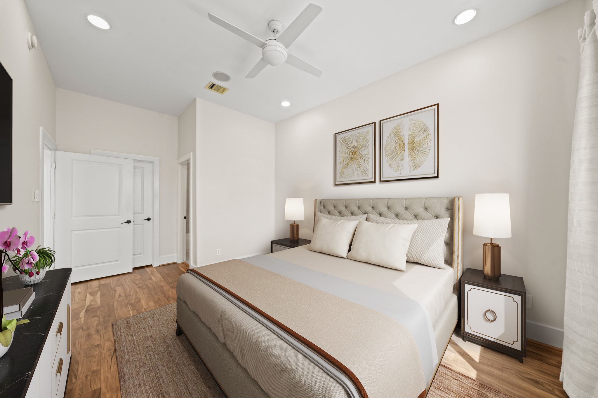 1304 W Dallas Street Property Photo 12