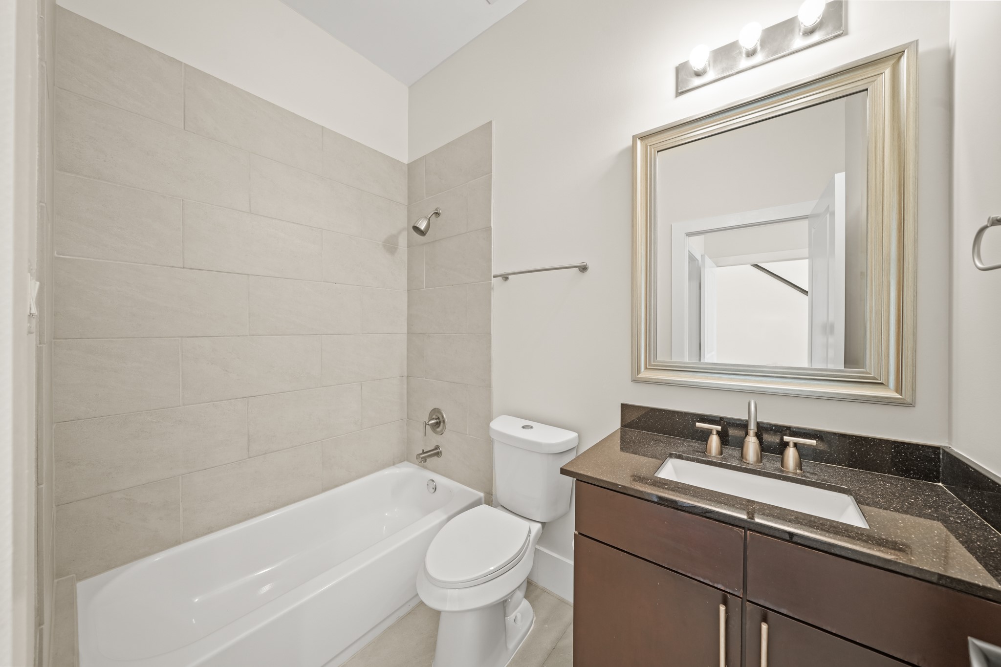 1304 W Dallas Street Property Photo 13