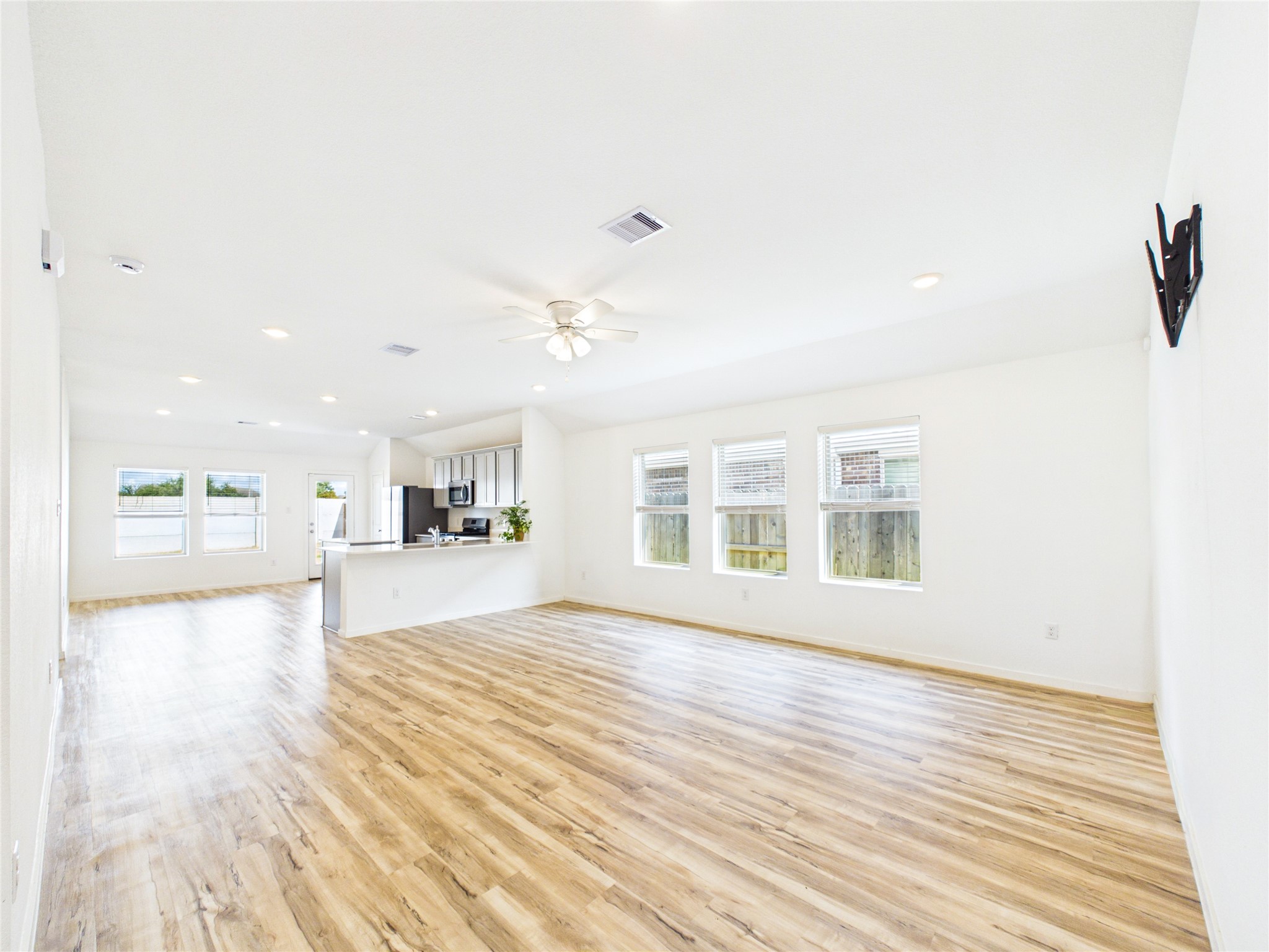 2020 Hyde Acres Street Property Photo 16