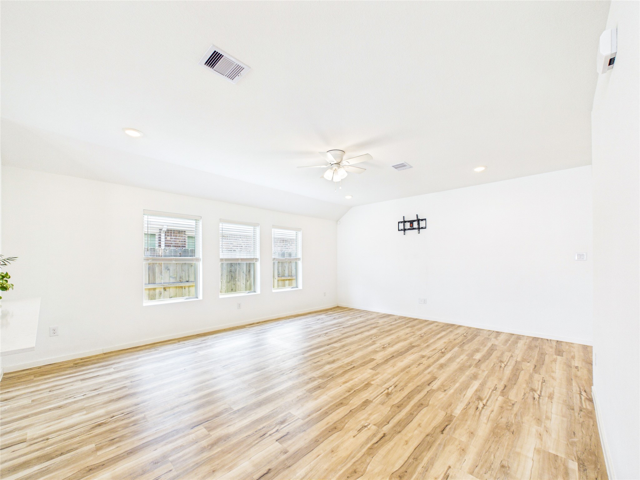2020 Hyde Acres Street Property Photo 19