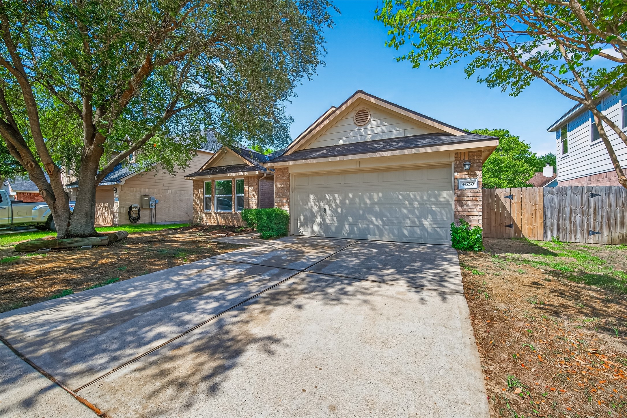 4630 Twisting Road Property Photo 3