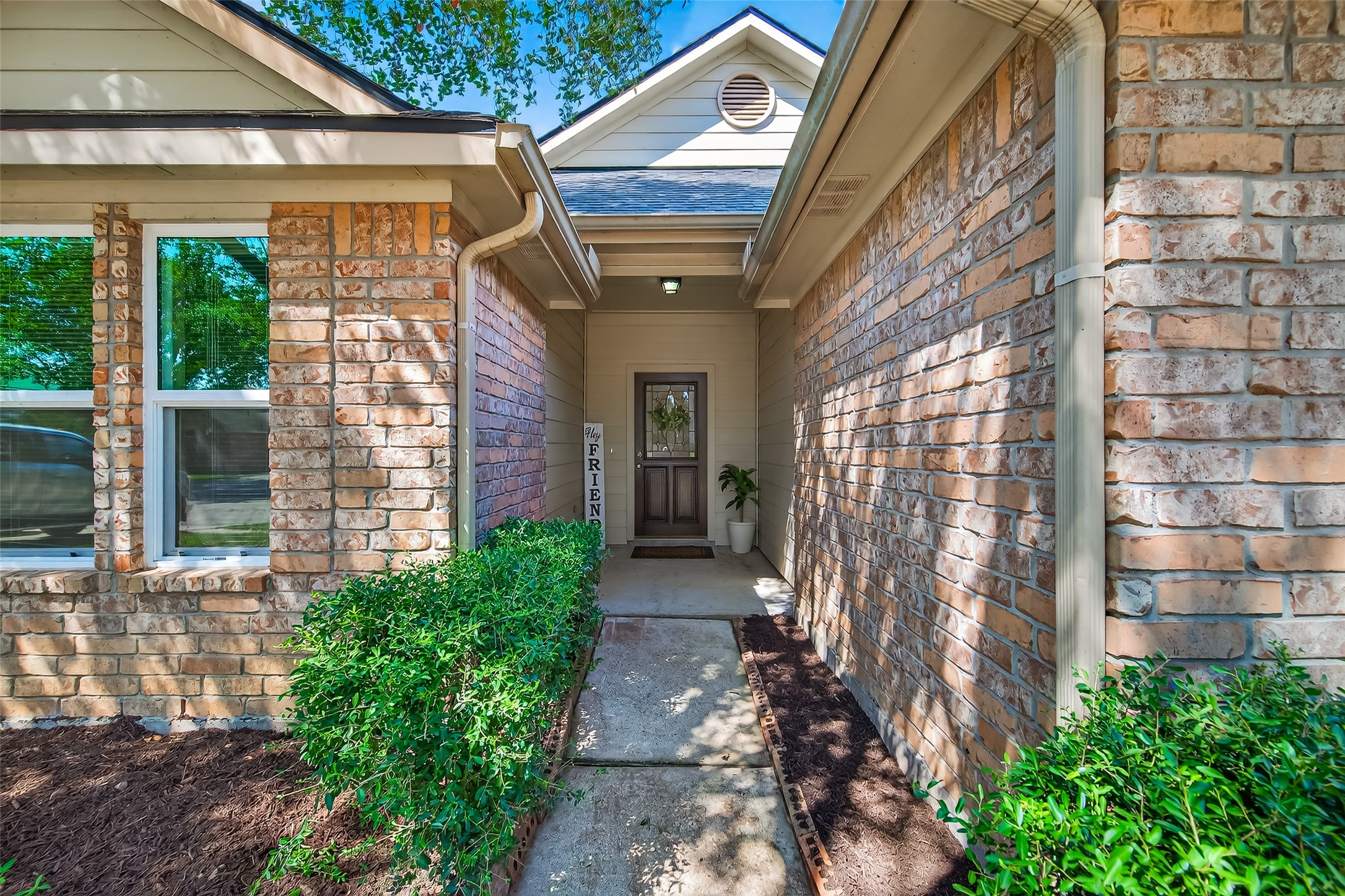 4630 Twisting Road Property Photo 4