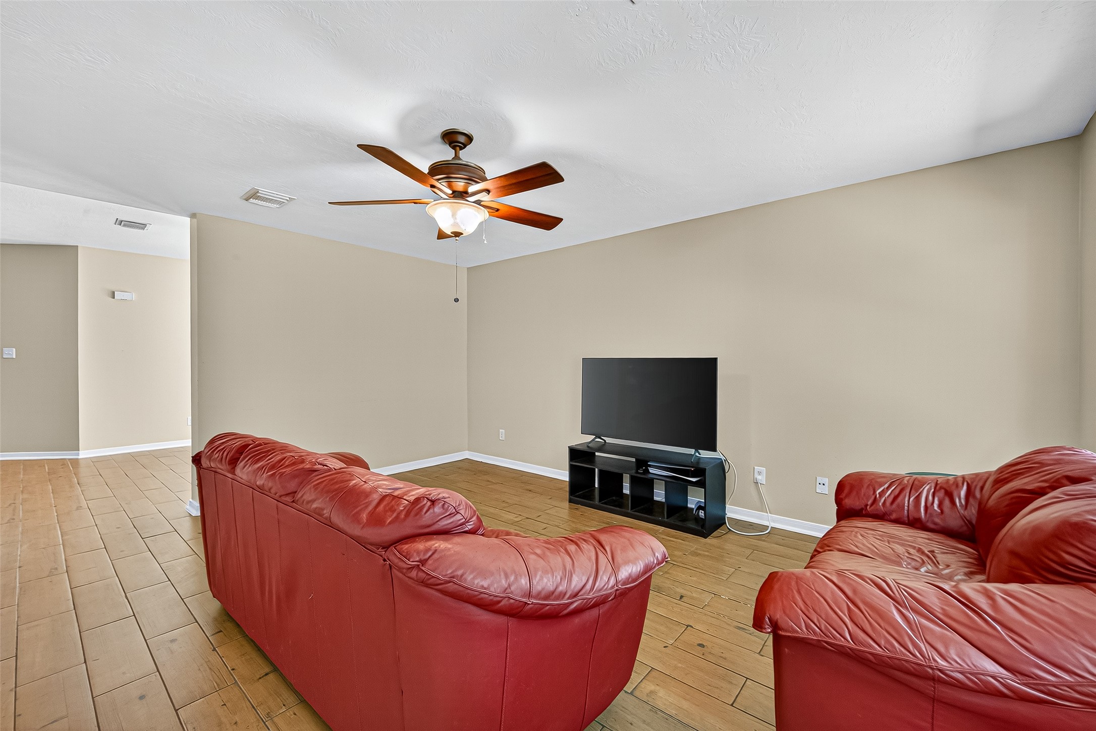 4630 Twisting Road Property Photo 17