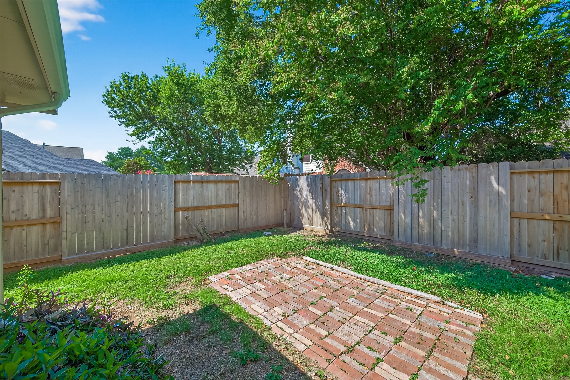 4630 Twisting Road Property Photo 46