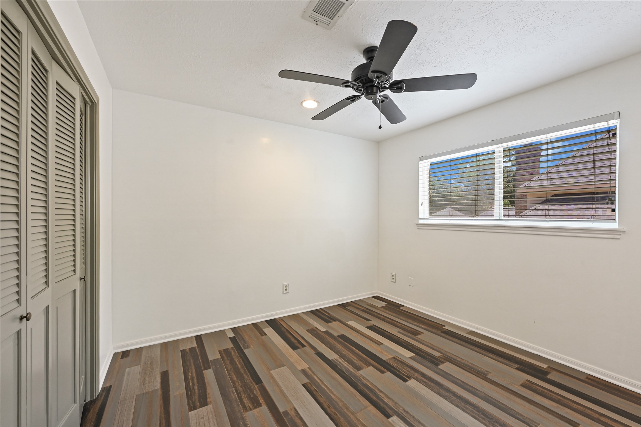 5522 Sycamore Creek Drive Property Photo 23