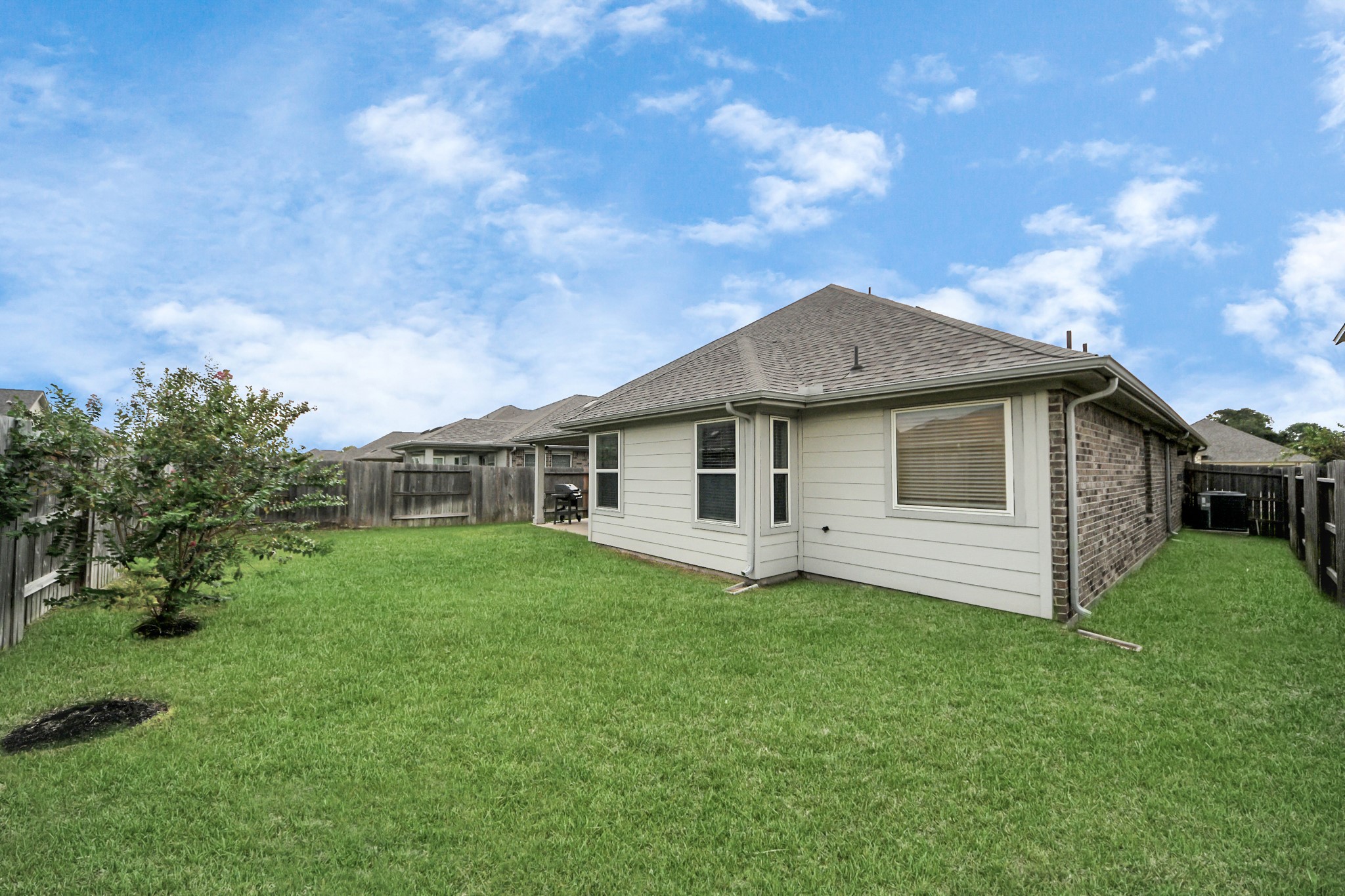 518 Ellwood Terrace Lane Property Photo 36