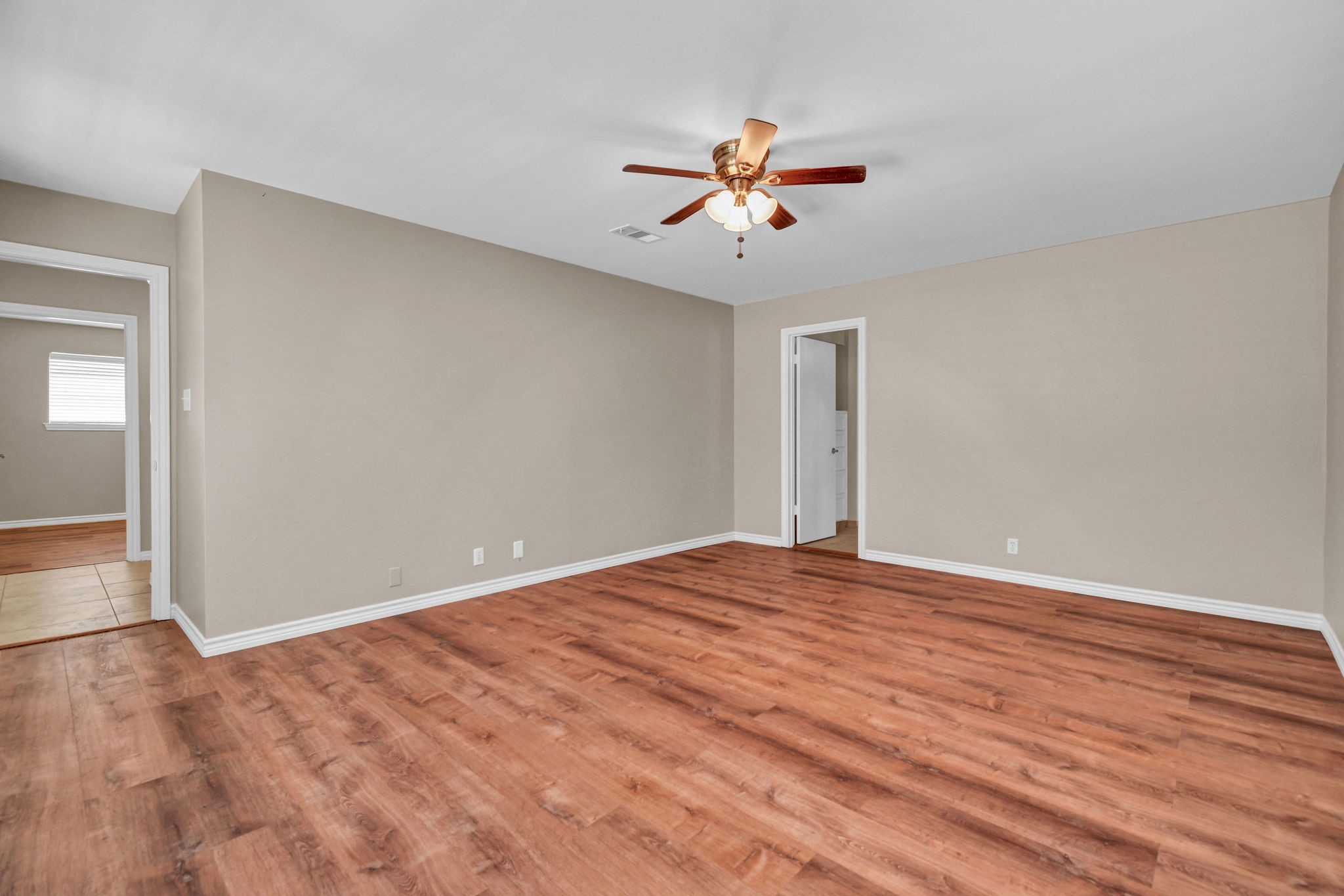 110 Buttercup Street Property Photo 22