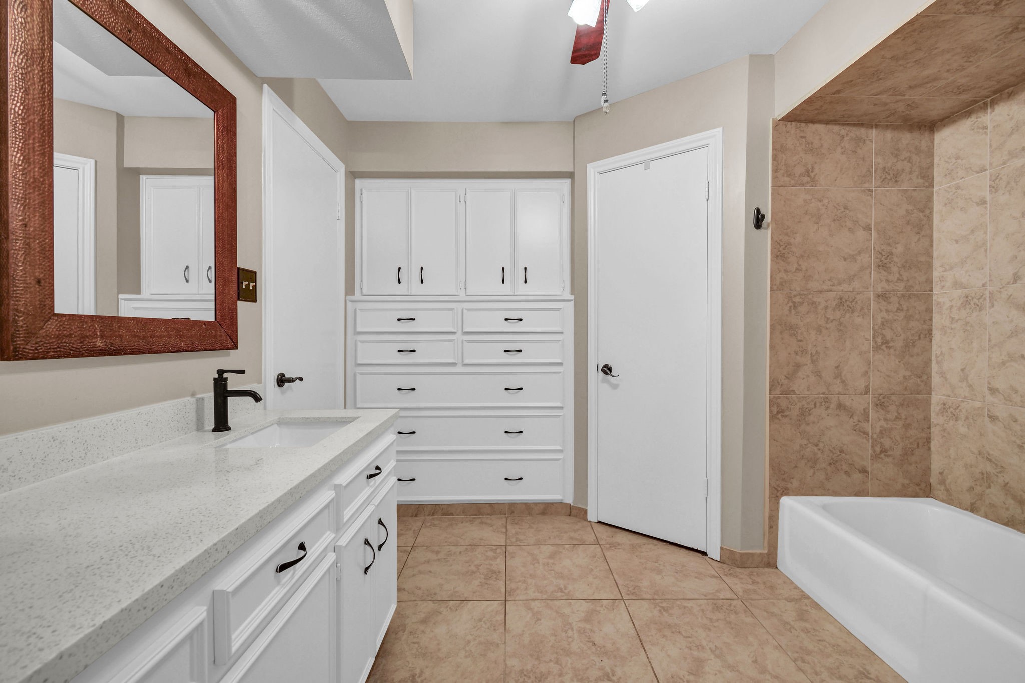 110 Buttercup Street Property Photo 25