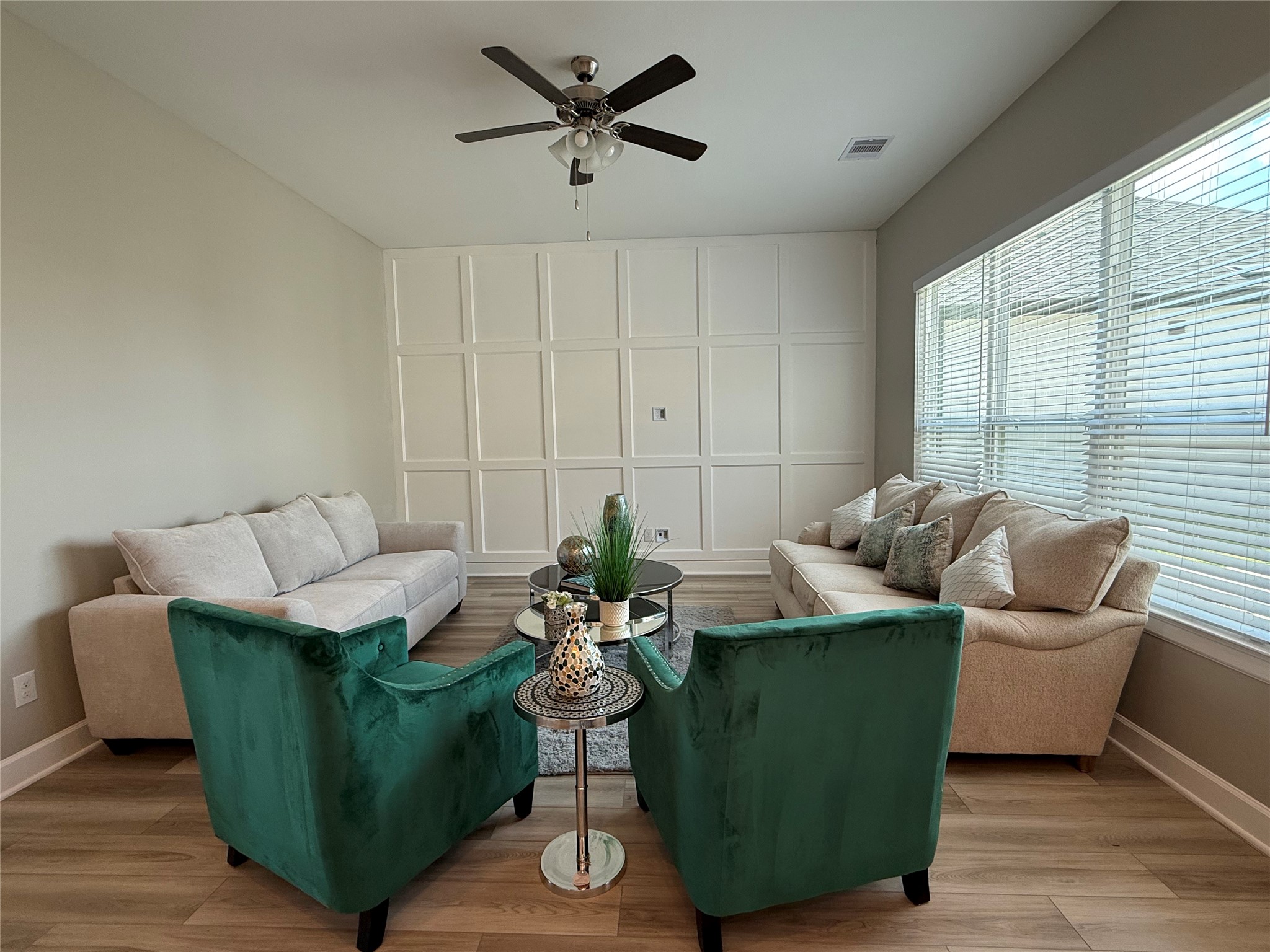 1314 Hidden Oaks Drive Property Photo 4