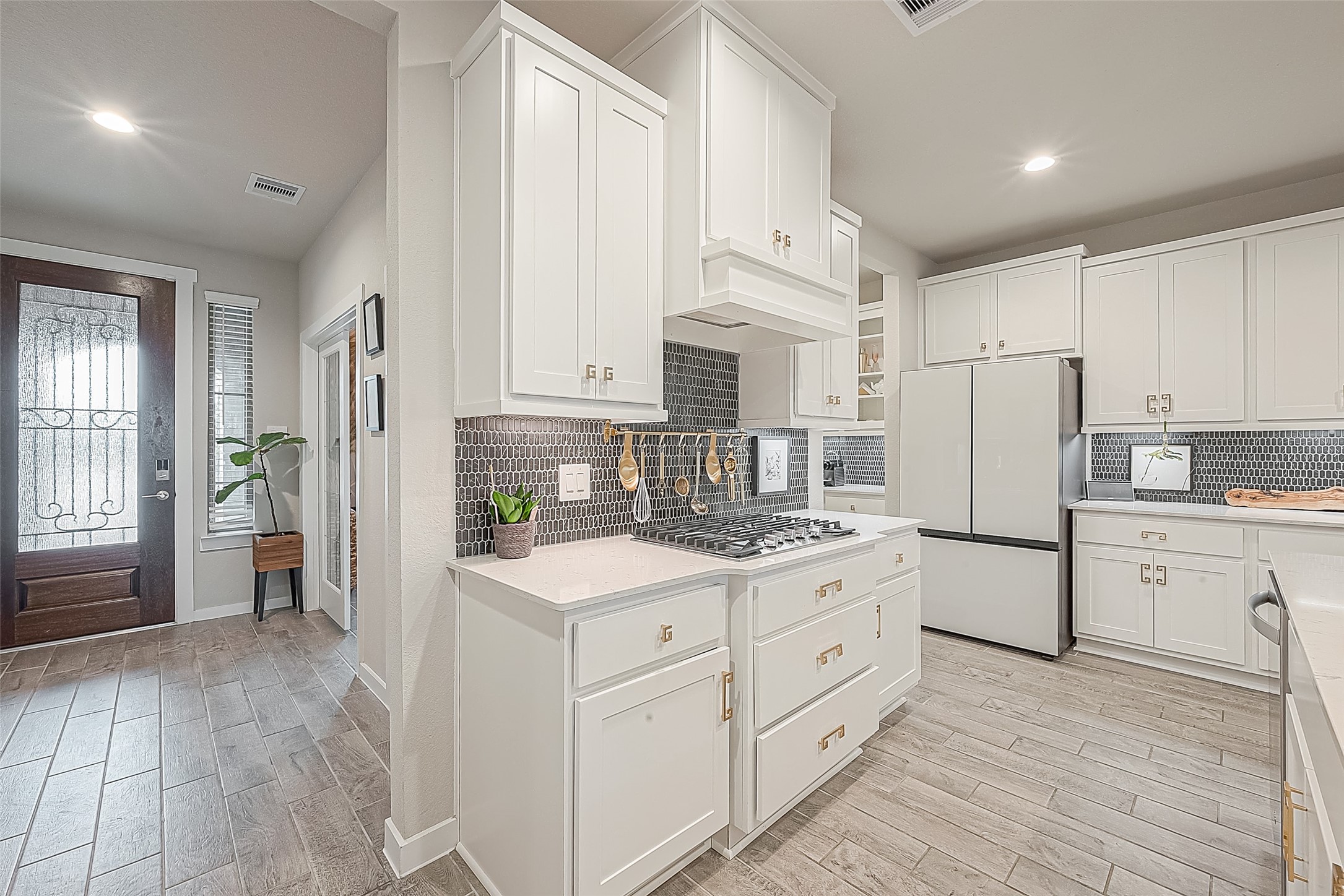 3802 Aidens Peak Court Property Photo 14