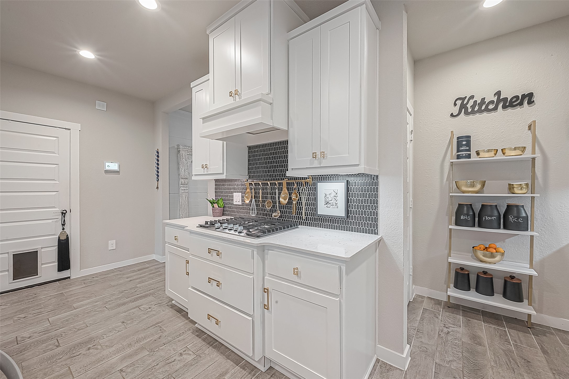 3802 Aidens Peak Court Property Photo 18