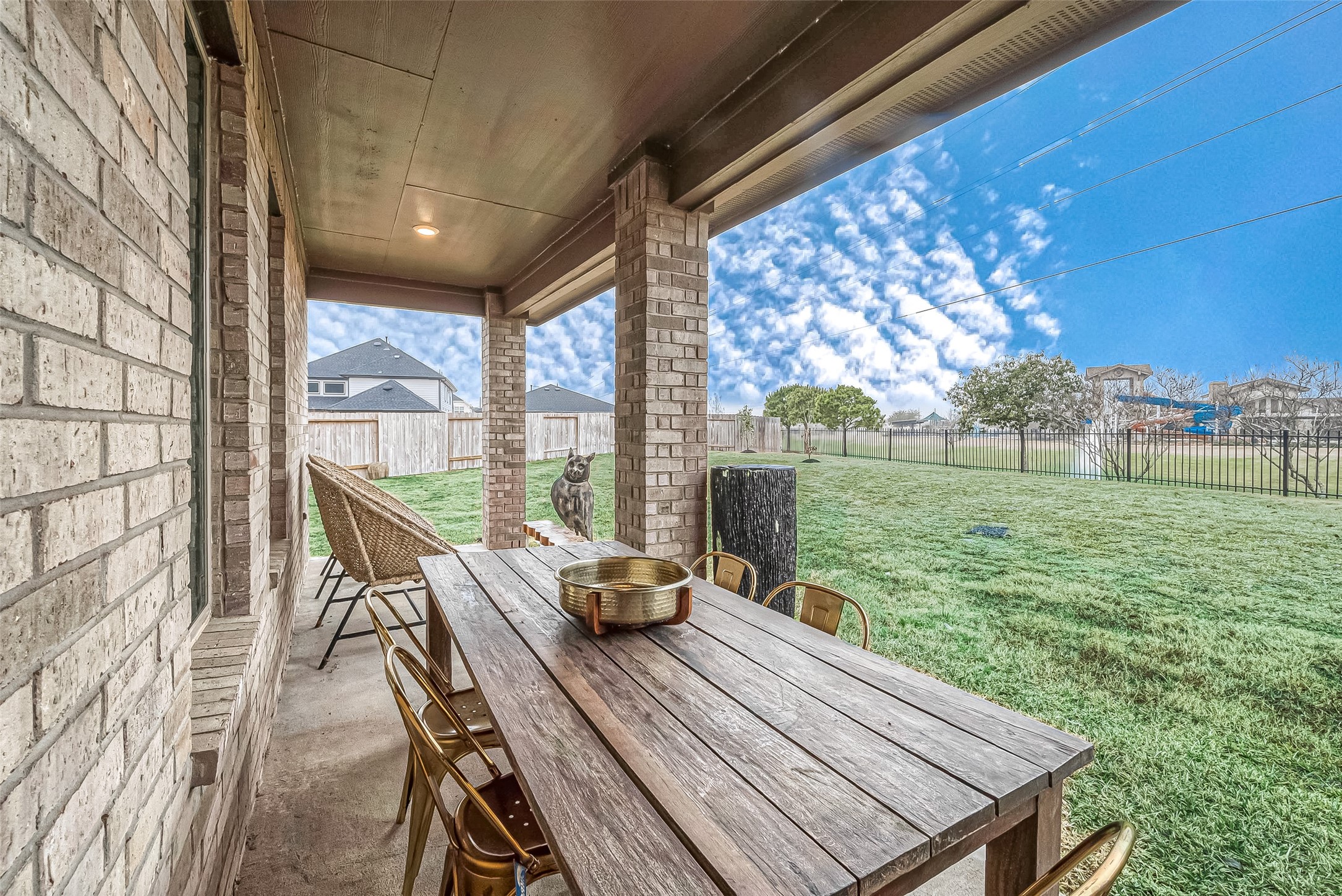 3802 Aidens Peak Court Property Photo 46