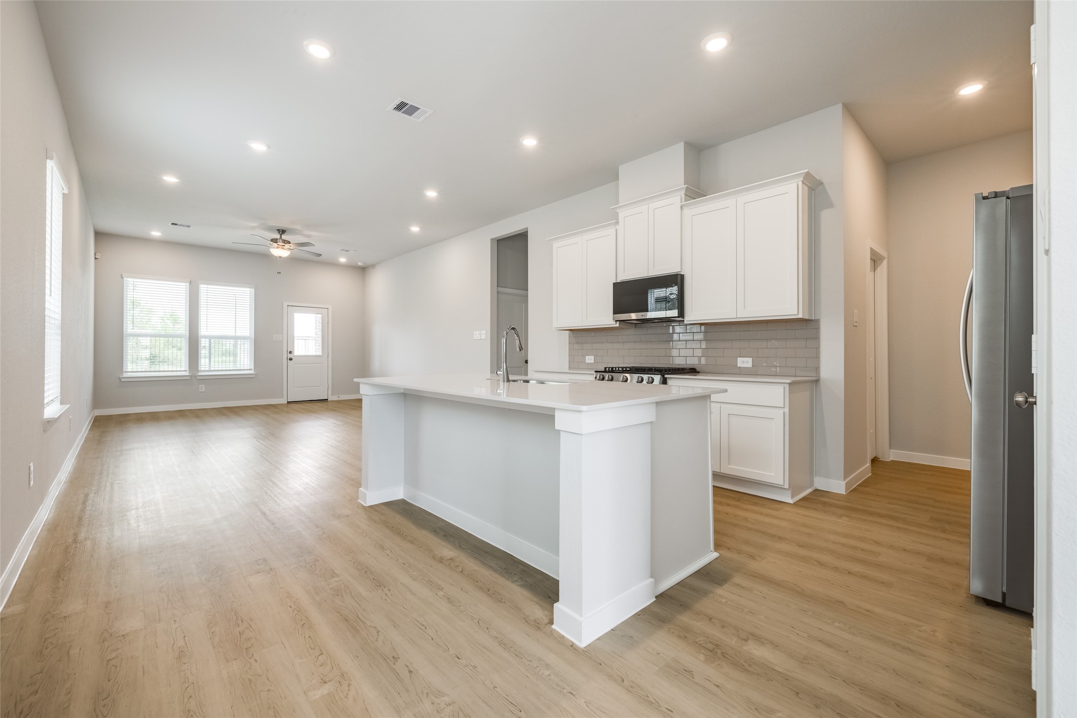 12534 Nueces River Drive Property Photo 6