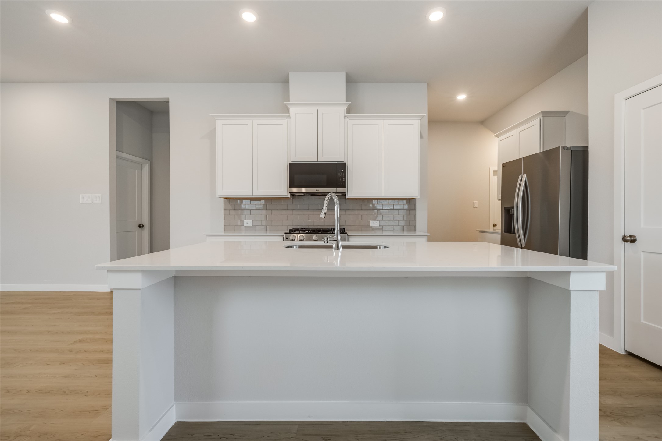 12534 Nueces River Drive Property Photo 9