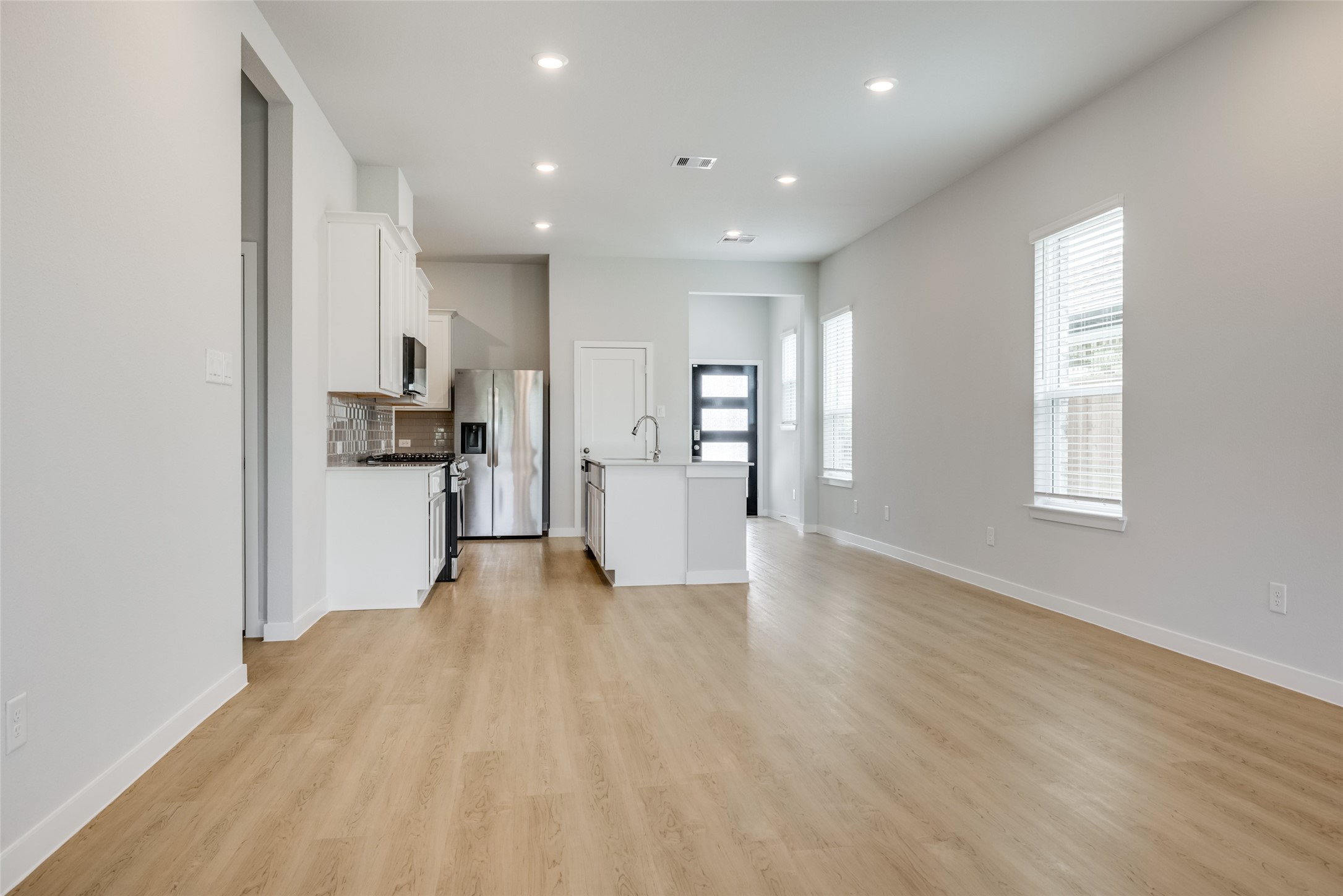 12534 Nueces River Drive Property Photo 16