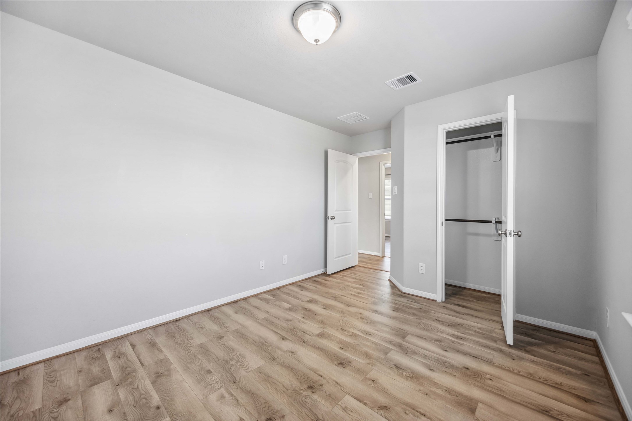 5914 Prince Place Drive Property Photo 31
