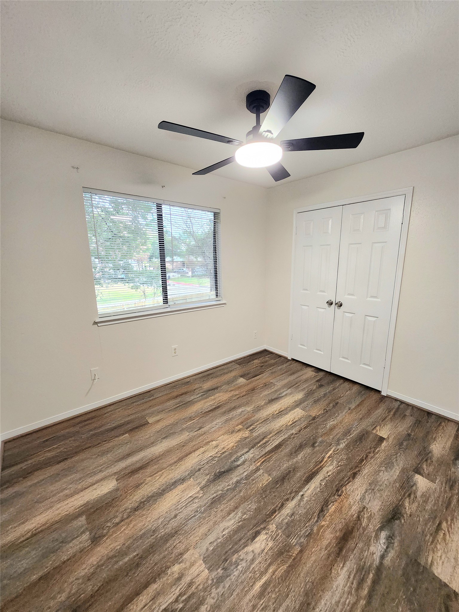 10047 Emerald Creek Drive Property Photo 20