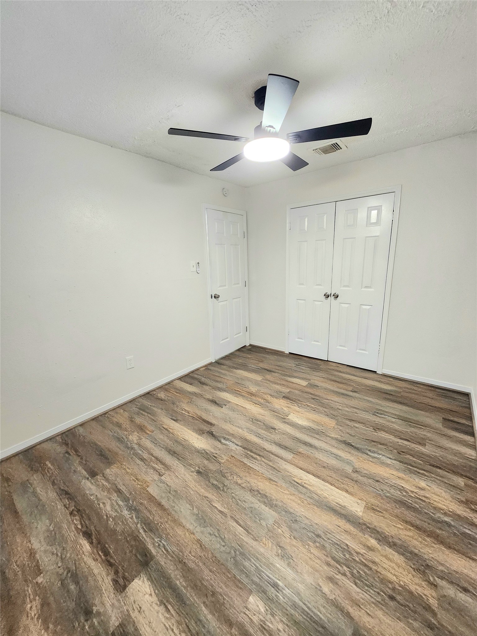 10047 Emerald Creek Drive Property Photo 22