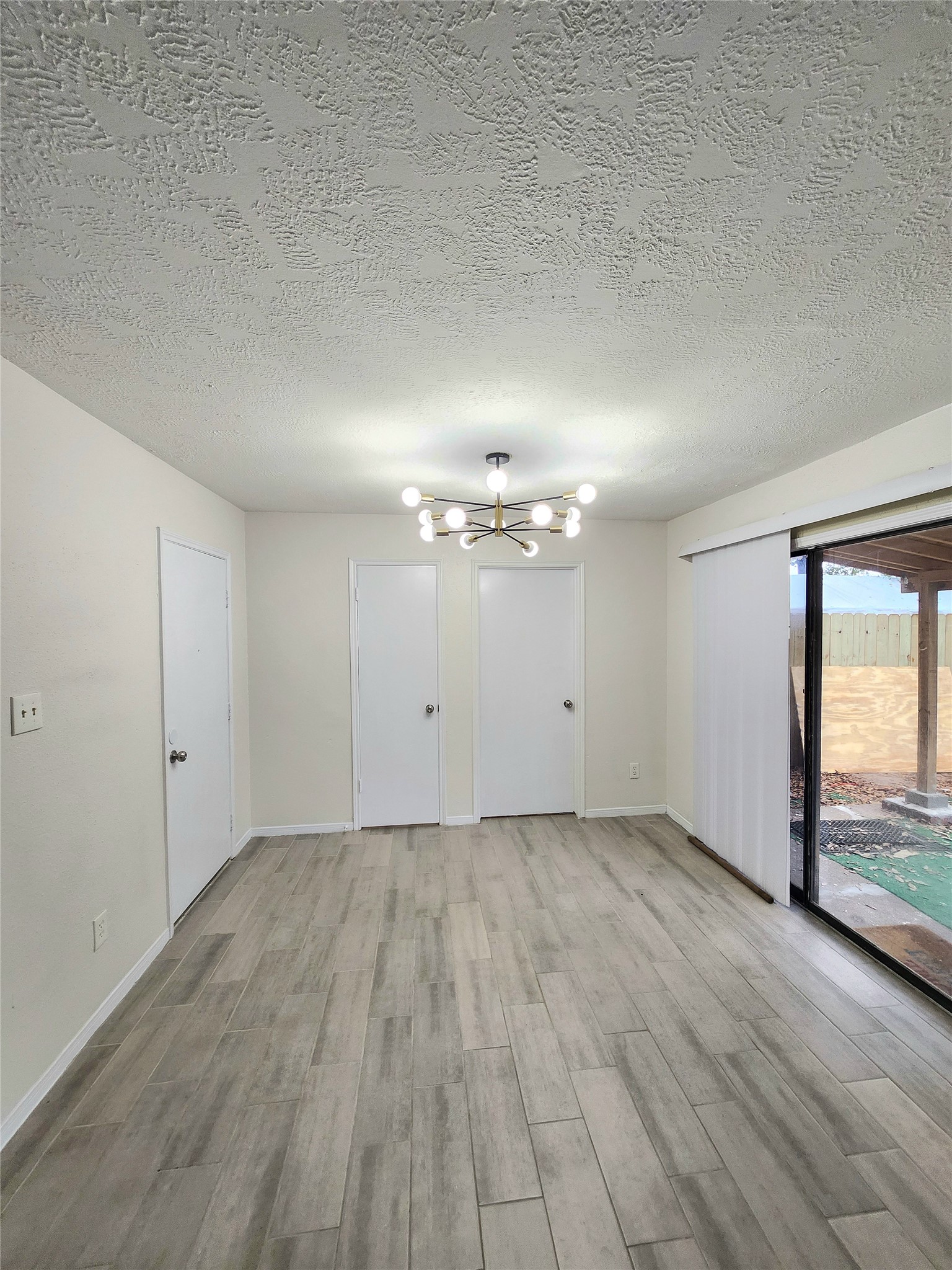 10047 Emerald Creek Drive Property Photo 25