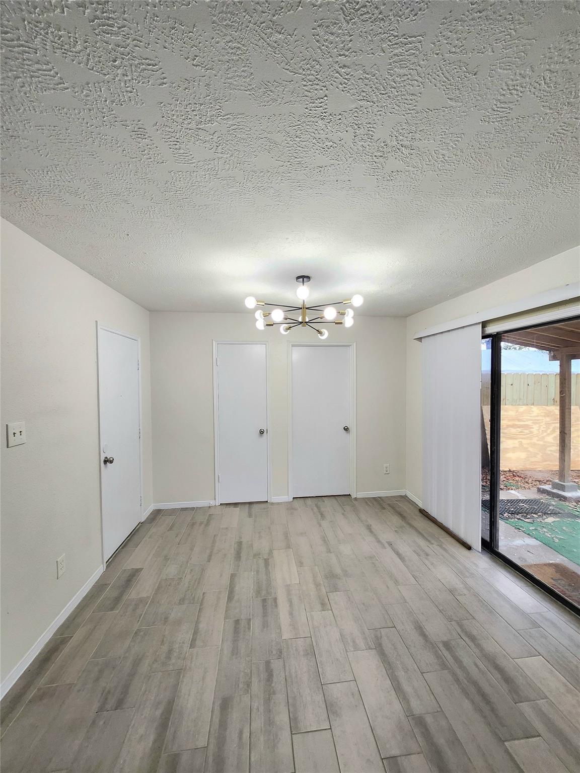 10047 Emerald Creek Drive Property Photo 25