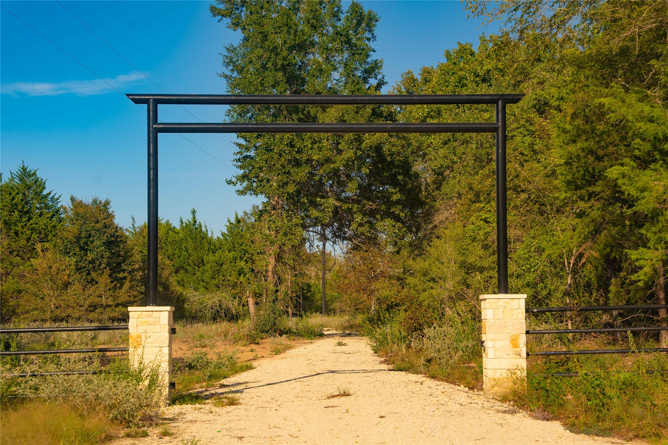 12424 Red Hill Rd Road Property Photo 14