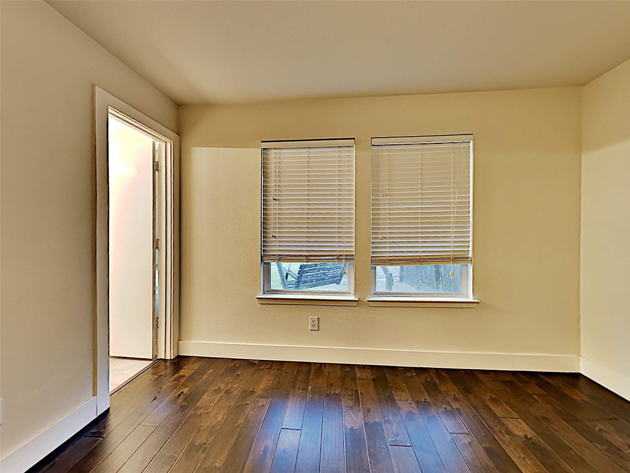 17314 Morning Star Avenue Property Photo 6