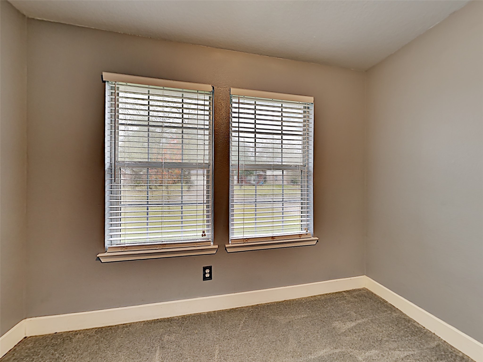 17314 Morning Star Avenue Property Photo 10