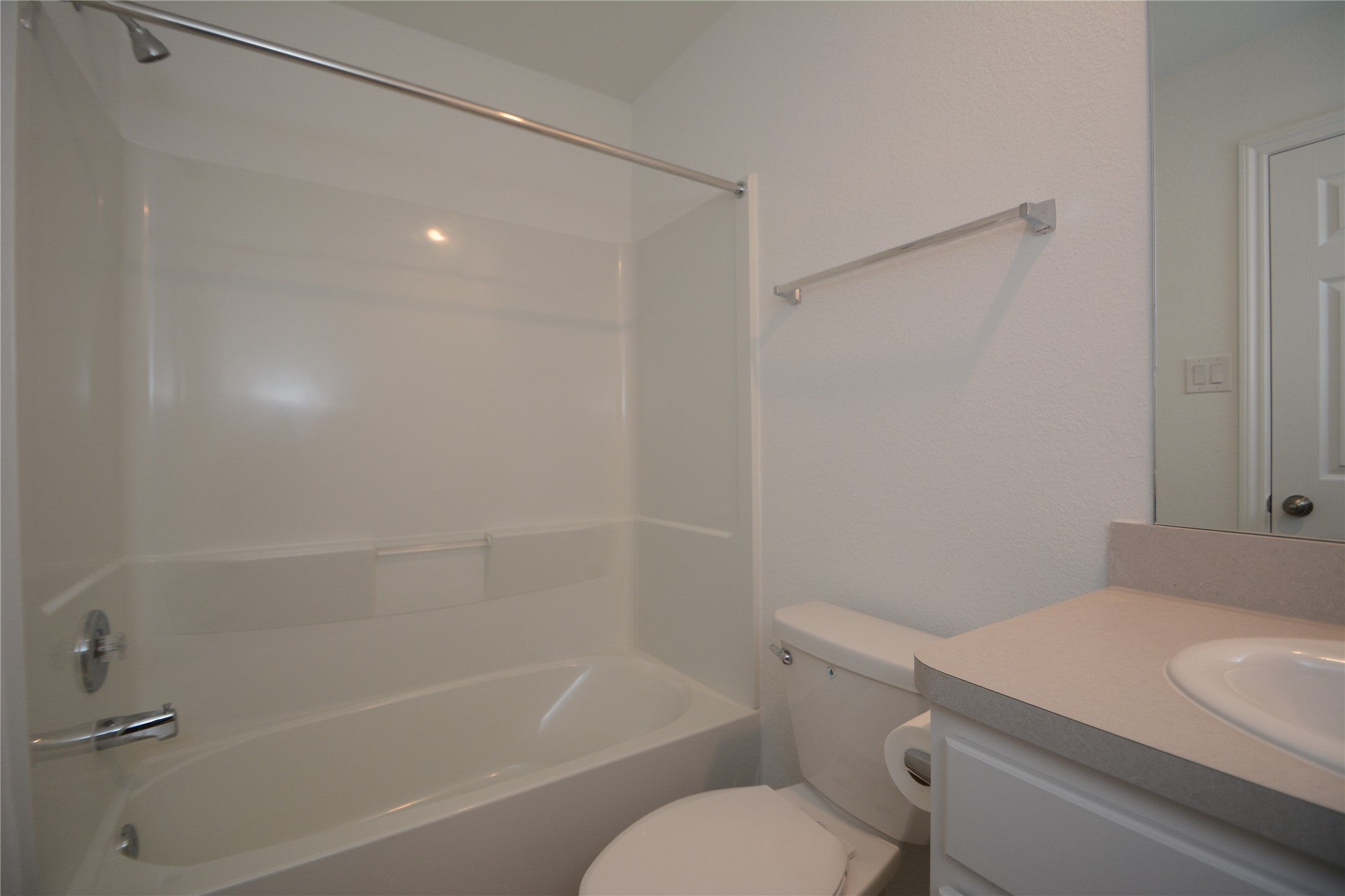 1319 Winding Willow Drive Property Photo 13