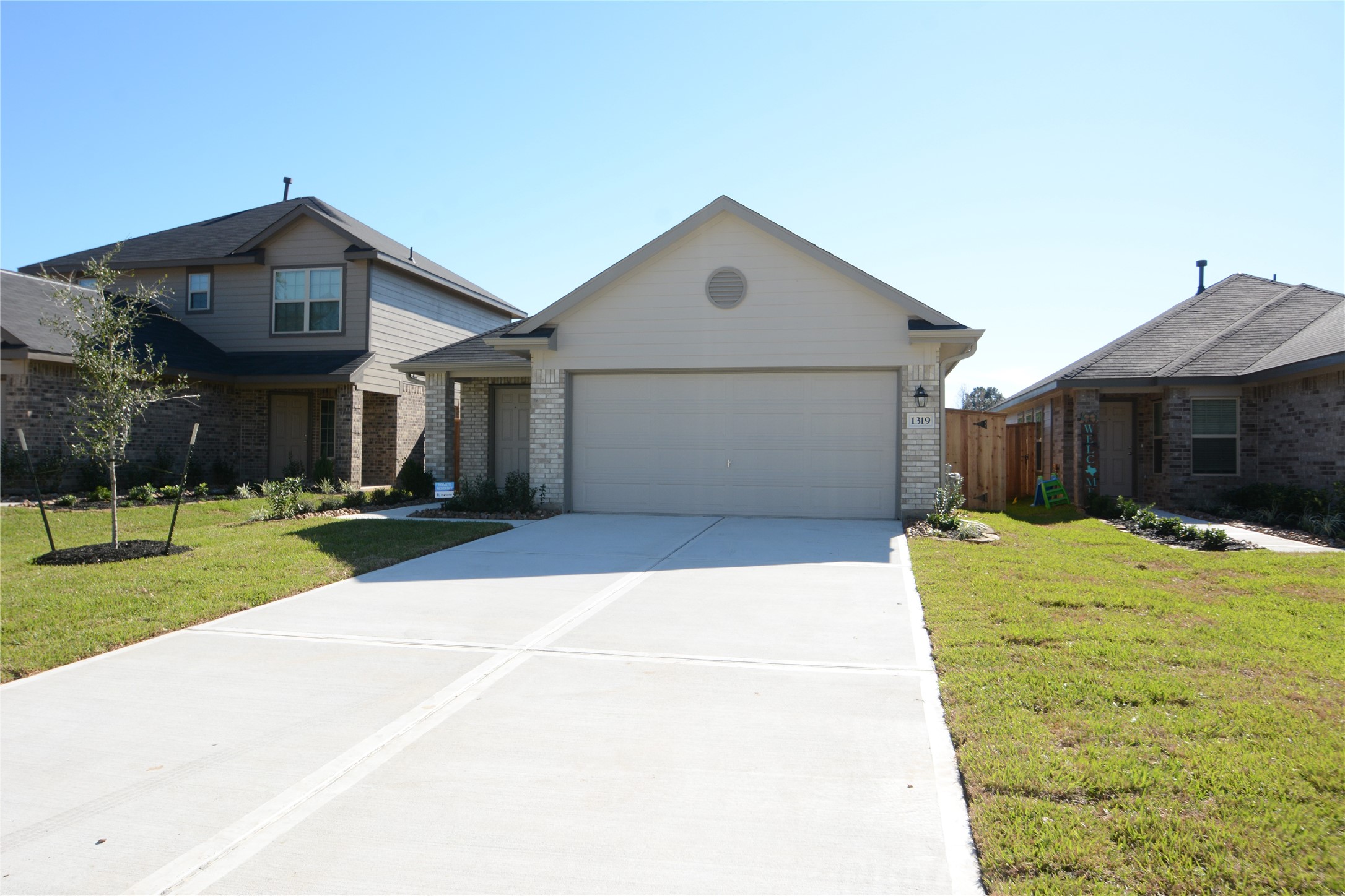 1319 Winding Willow Drive Property Photo 14