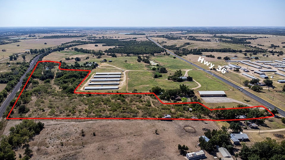 5205 N Highway 36 Property Photo