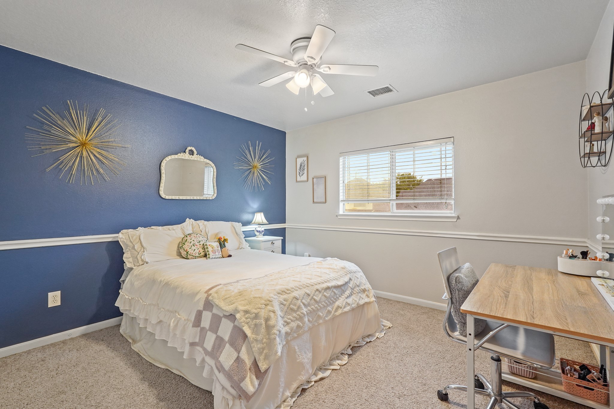 8815 Wenona Walk Property Photo 28