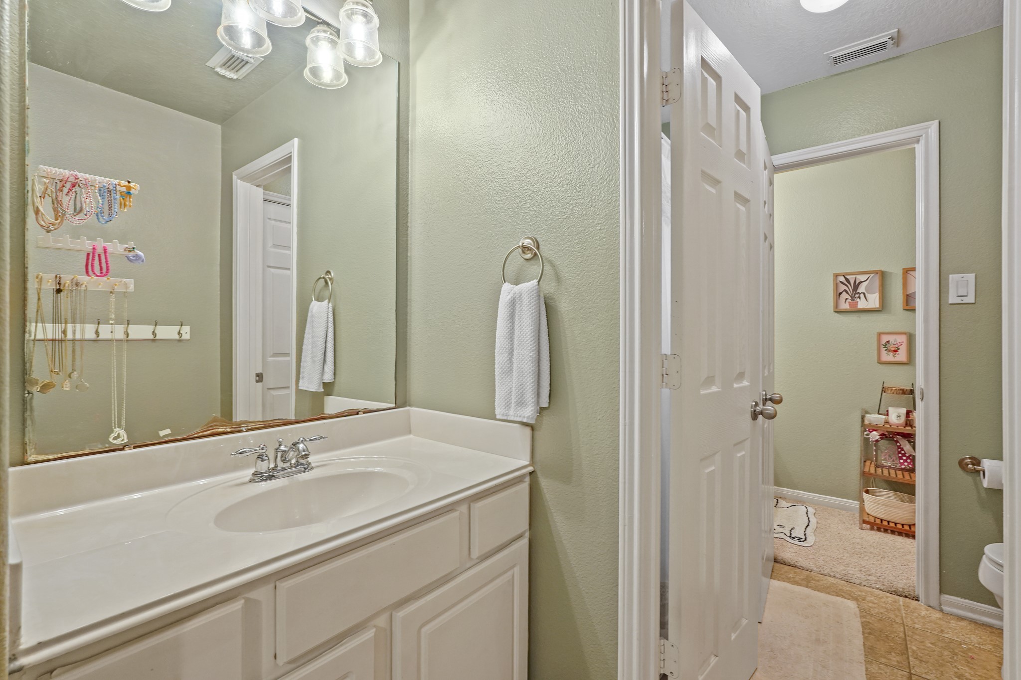 8815 Wenona Walk Property Photo 29