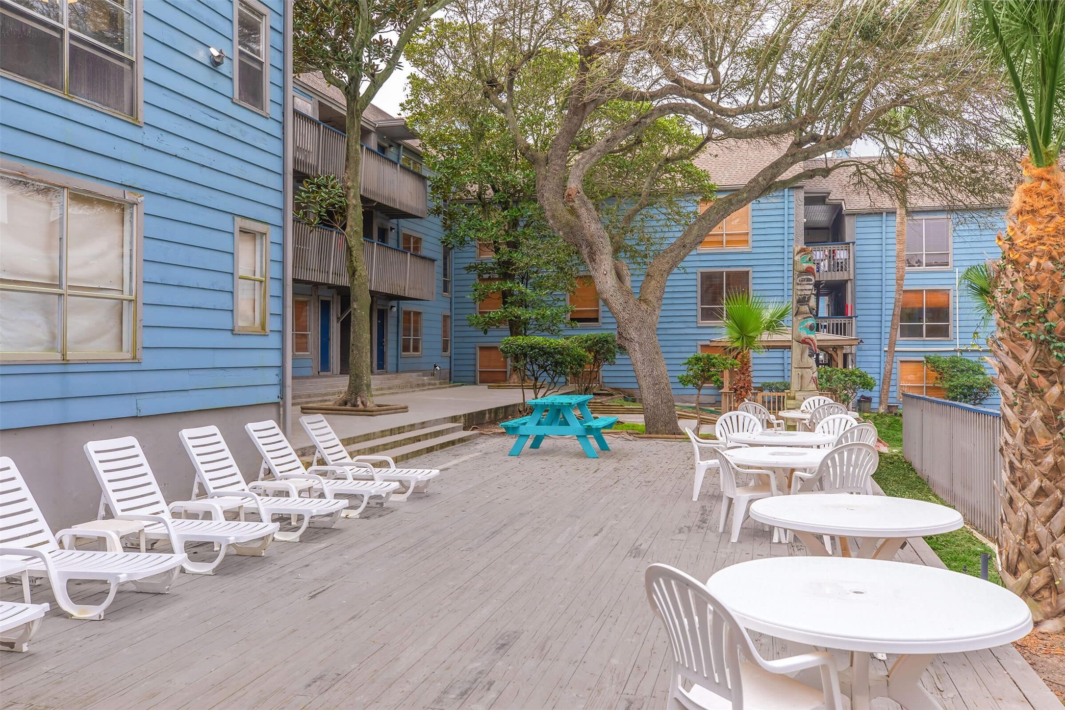 8100 Seawall Boulevard C Property Photo 13