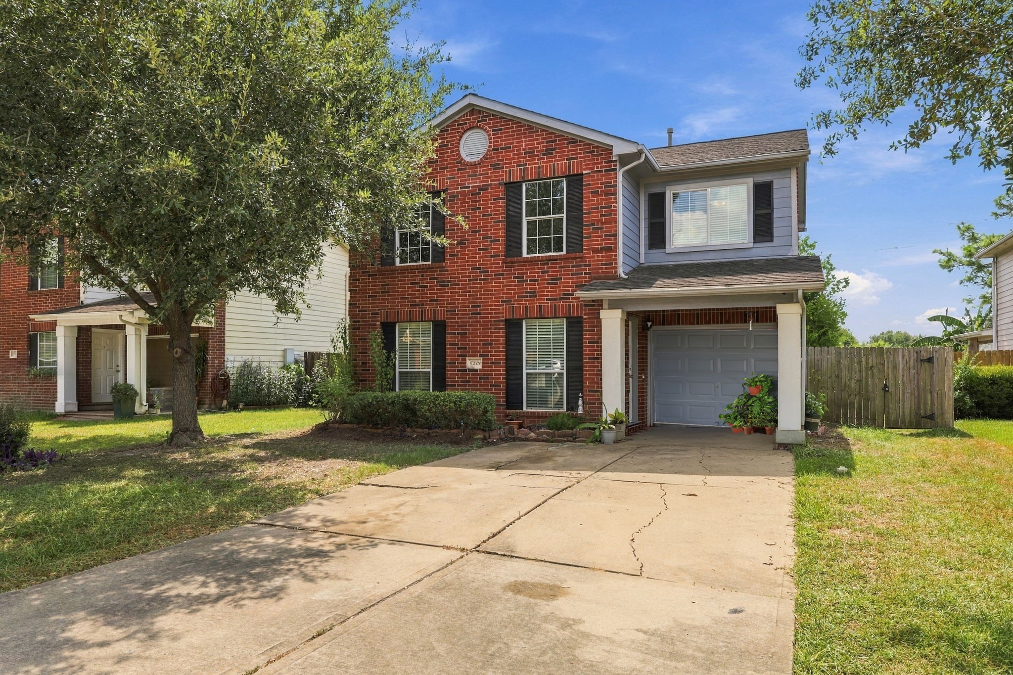 6219 Greenpark Manor Lane Property Photo 1