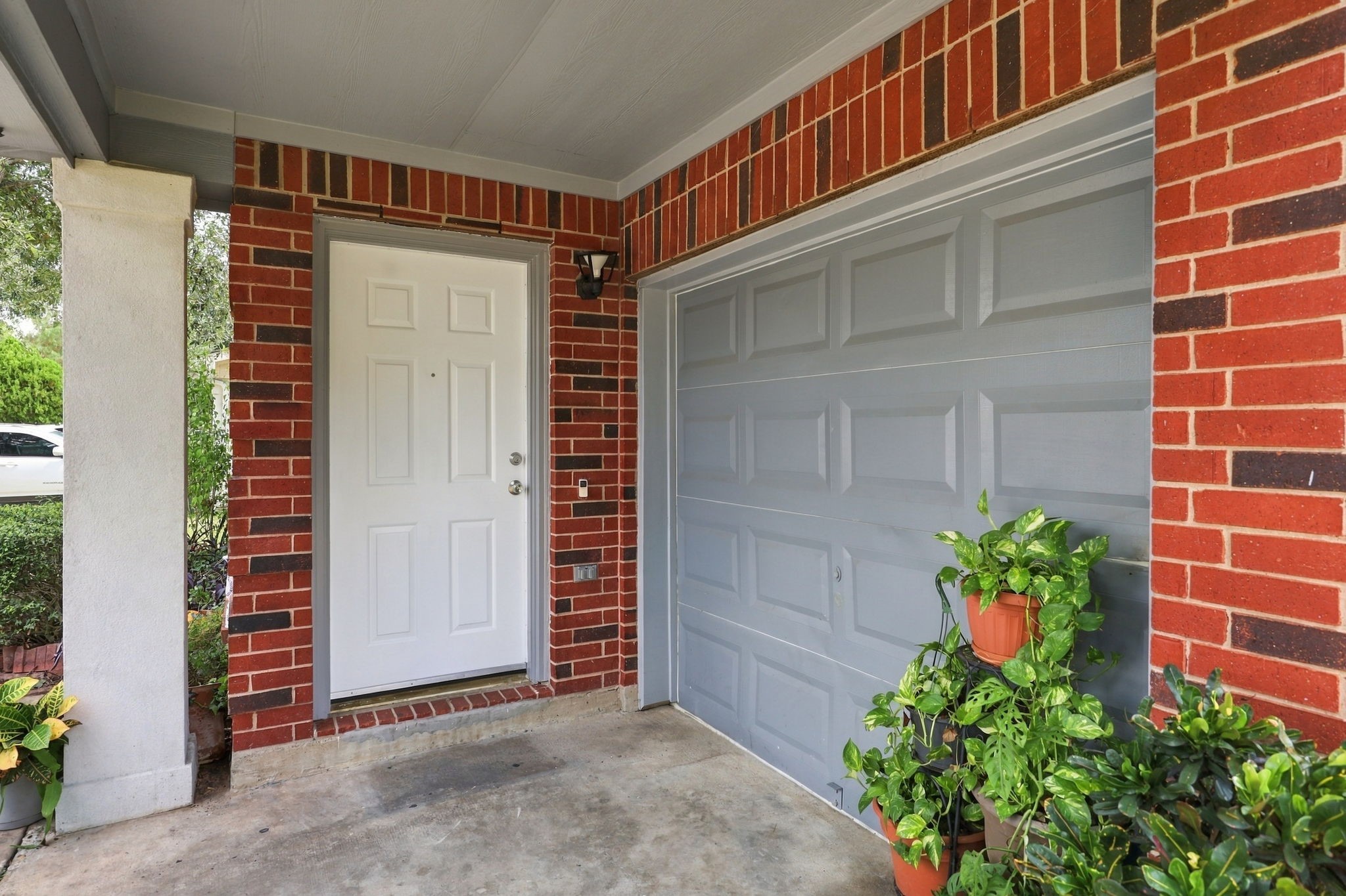 6219 Greenpark Manor Lane Property Photo 3