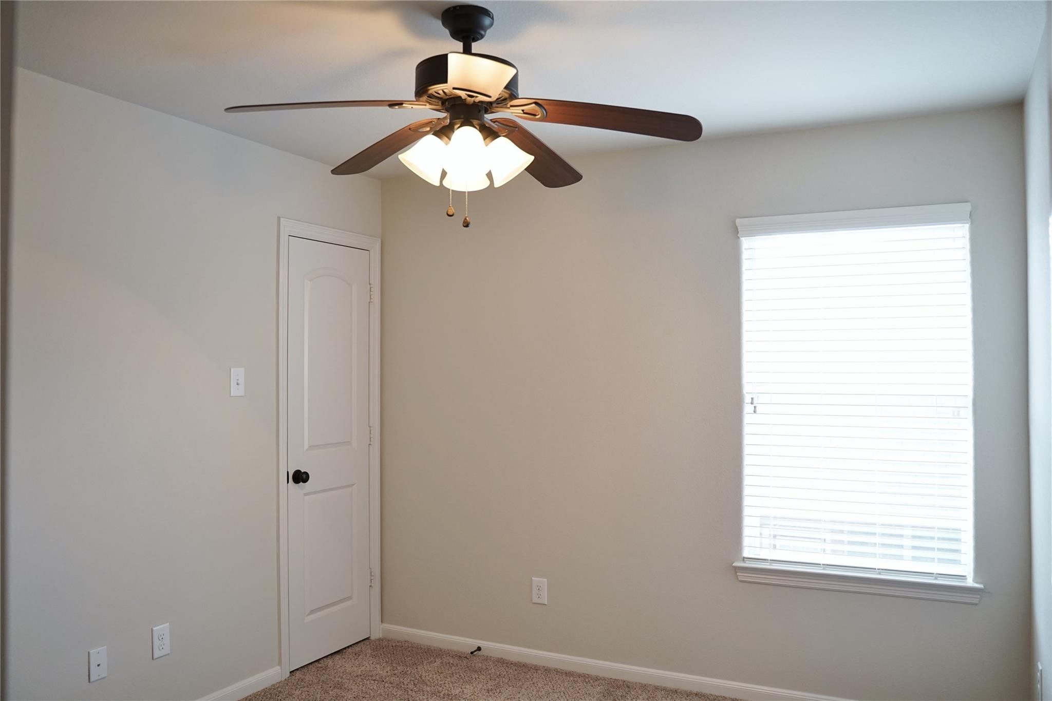 10507 Willow Park Green Property Photo 11