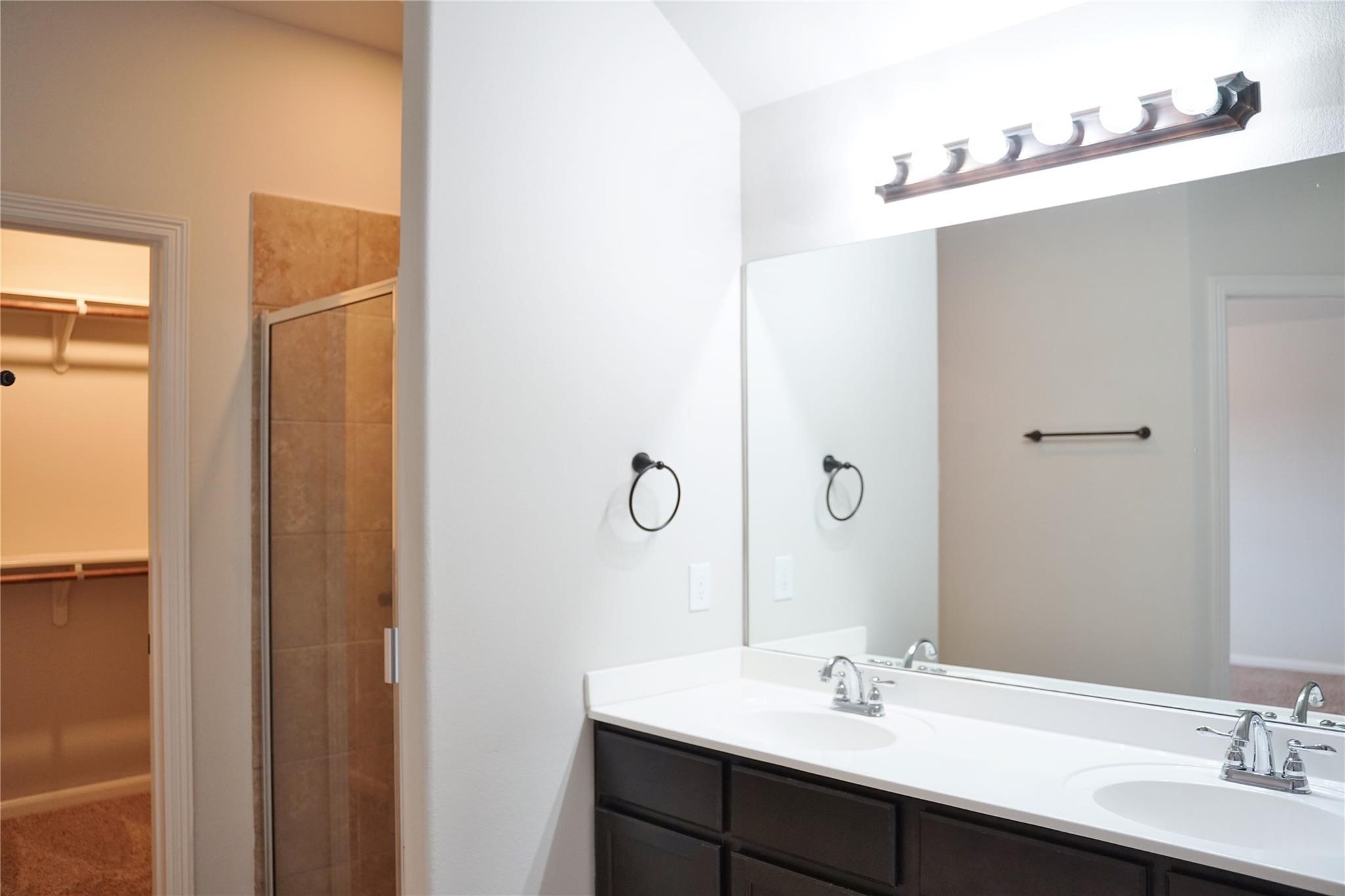 10507 Willow Park Green Property Photo 14
