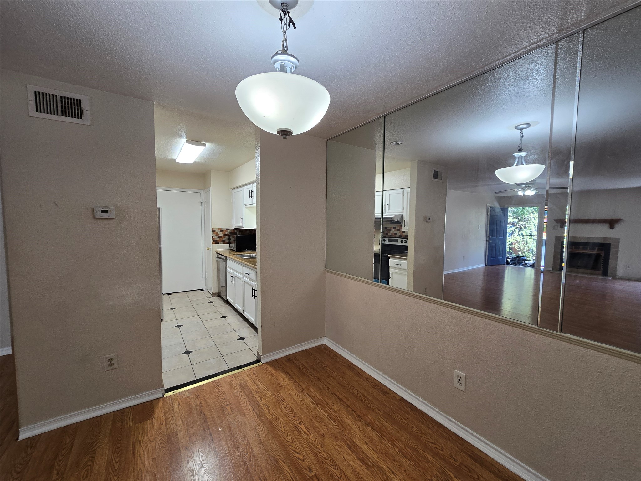 9797 Leawood Blvd 104 Property Photo 6