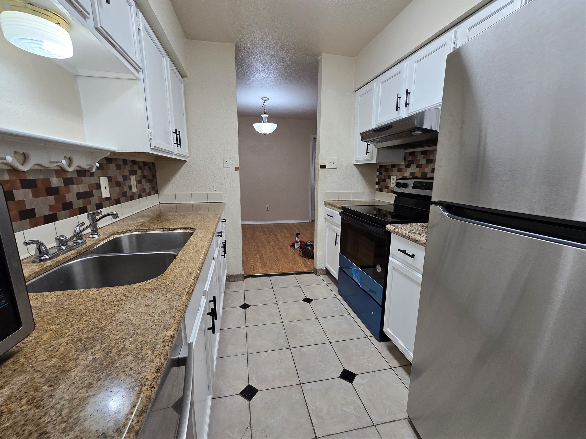 9797 Leawood Blvd 104 Property Photo 18