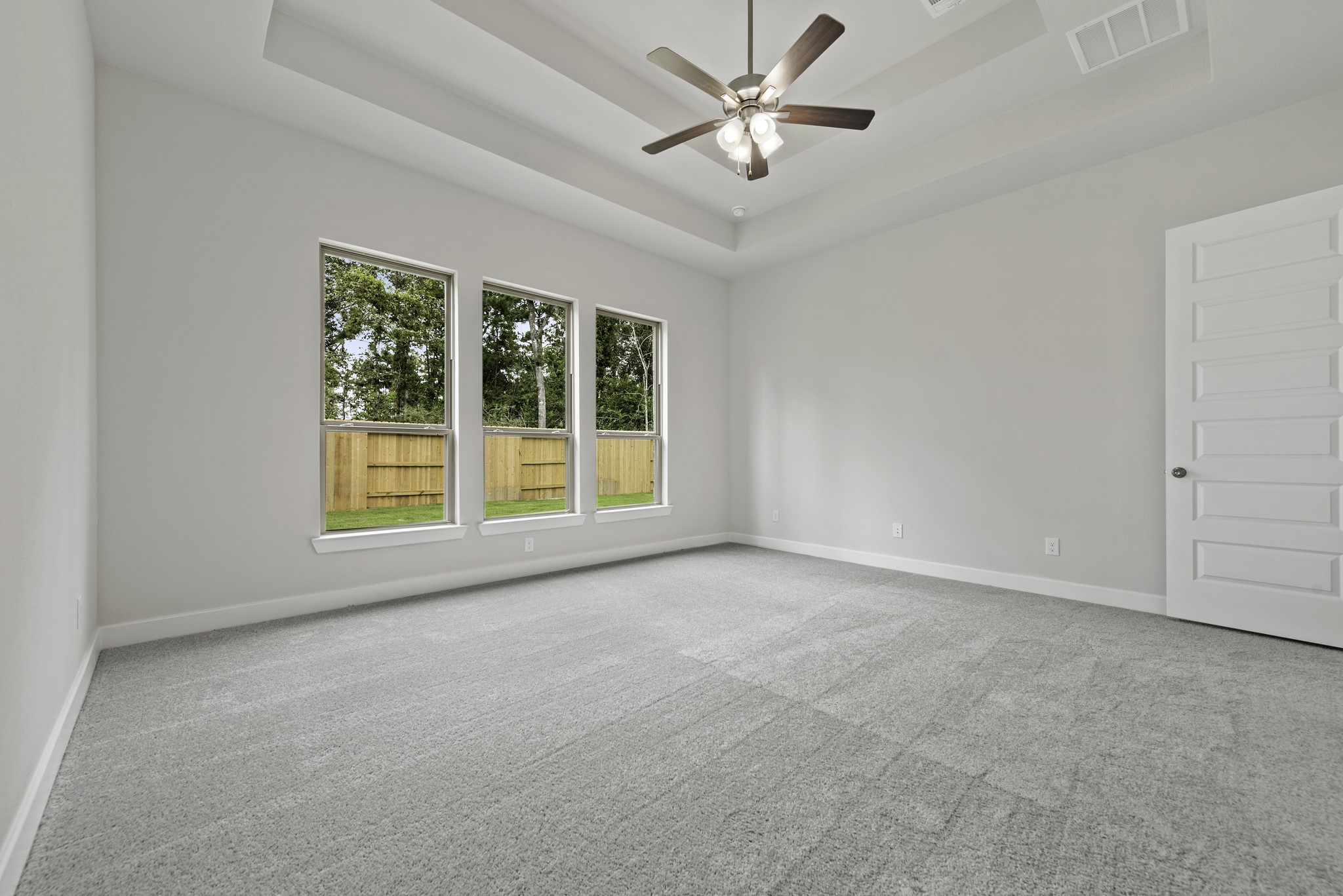16423 Cat Court Property Photo 9