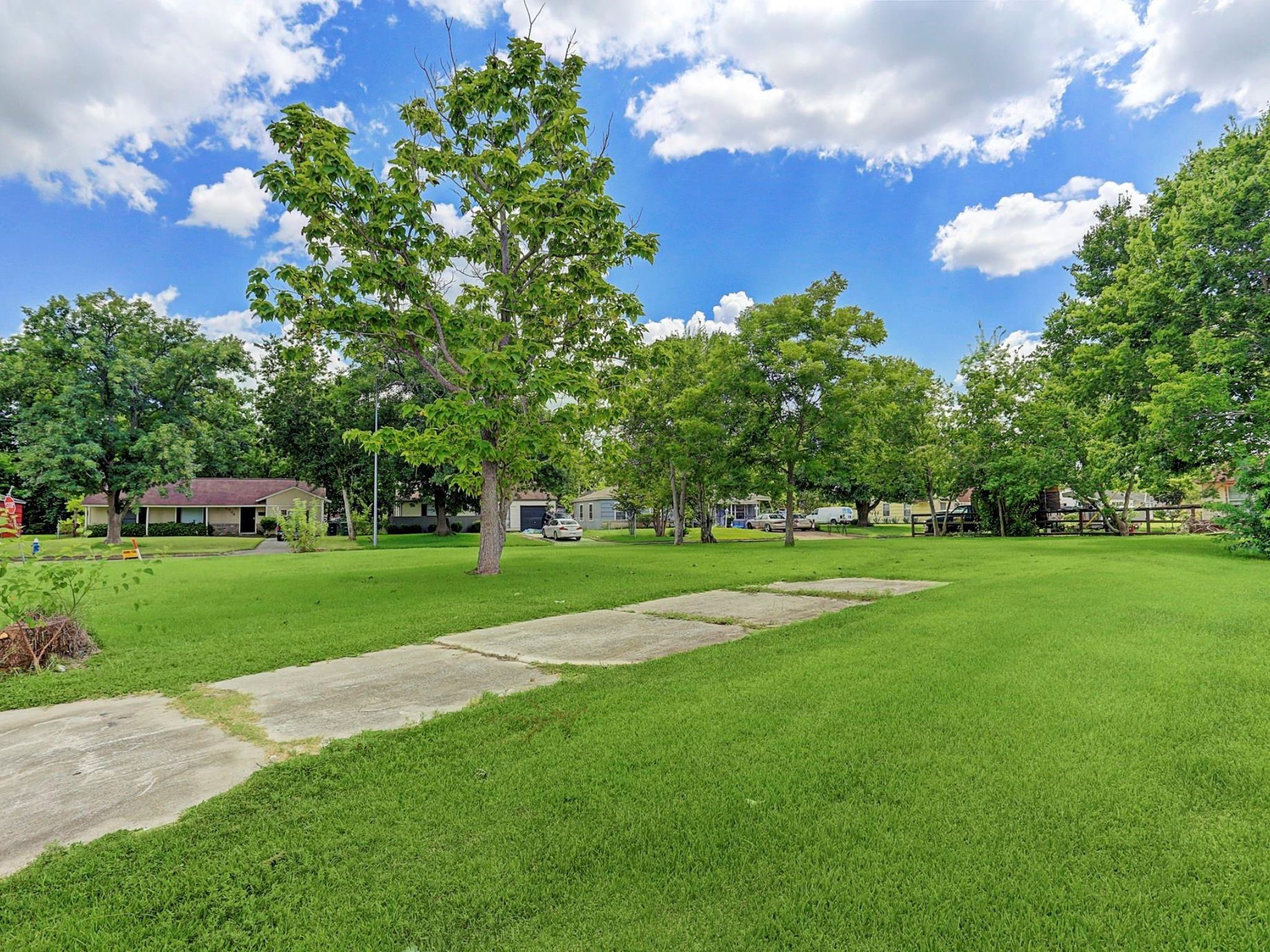 9226 Faircroft Drive Property Photo 1
