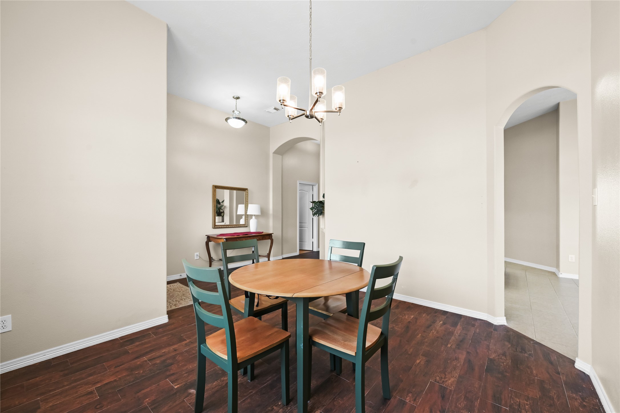 9314 E Lakeside Drive Property Photo 8