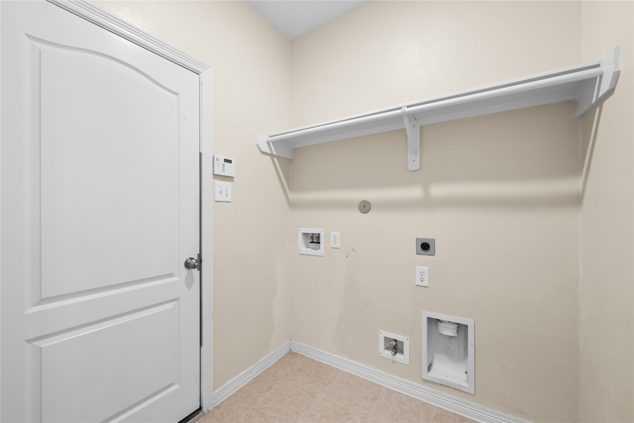9314 E Lakeside Drive Property Photo 18