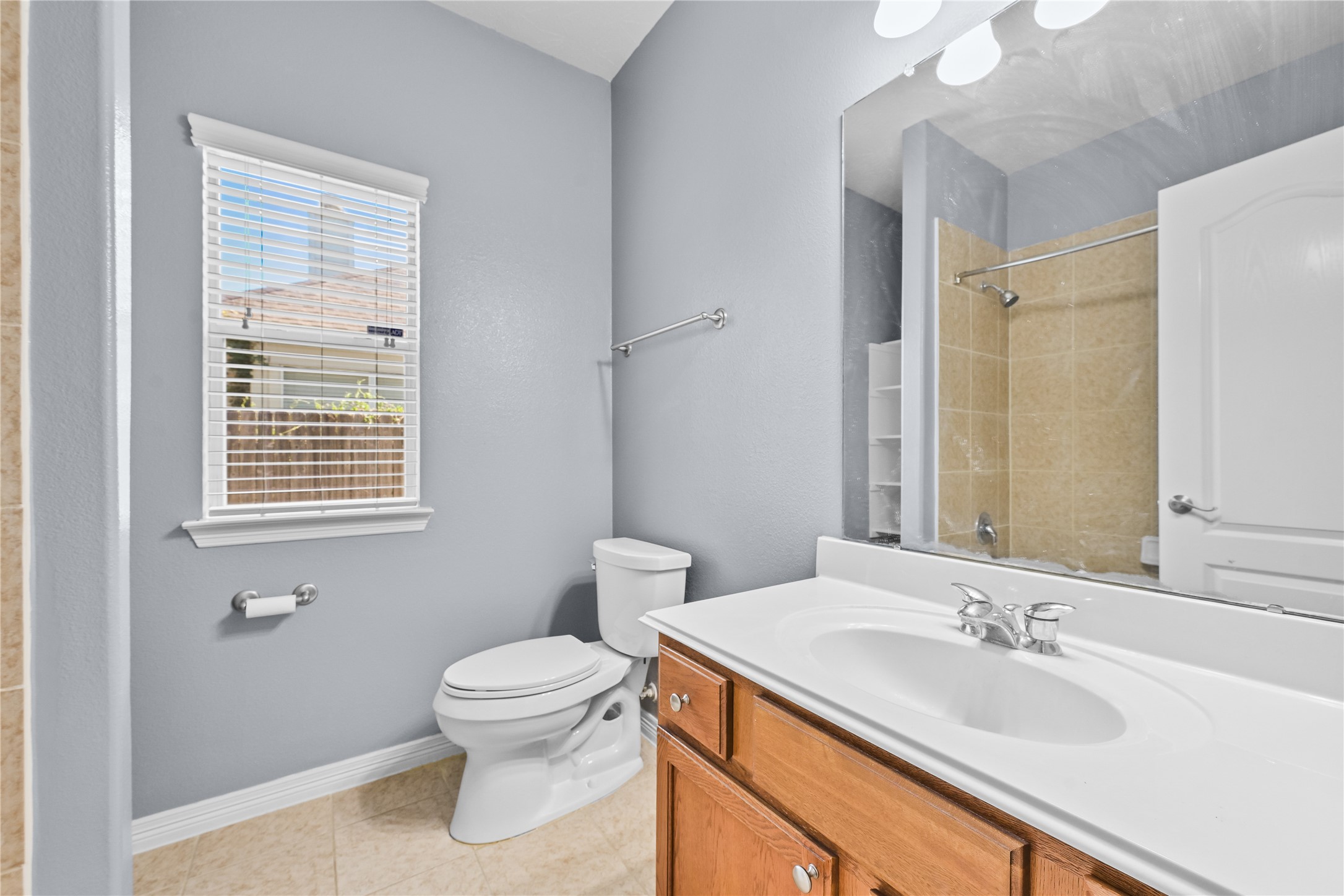 9314 E Lakeside Drive Property Photo 21